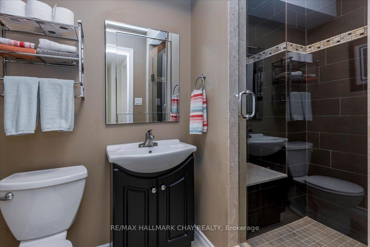 Photo 17 of 974 Booth Avenue, Innisfil, Alcona — HOMEH