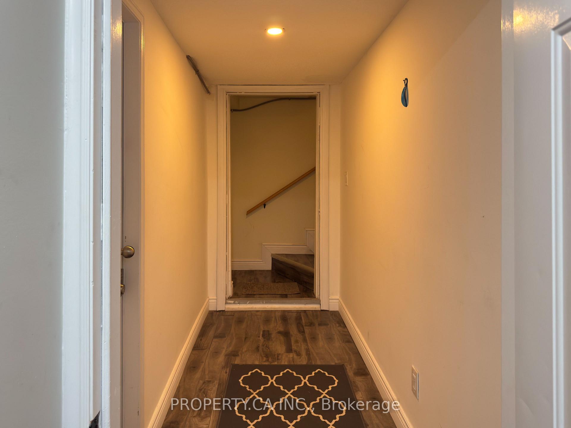 Photo 37 of Unit Lower, 37 Hewlett Crescent, Markham, Markville — HOMEH