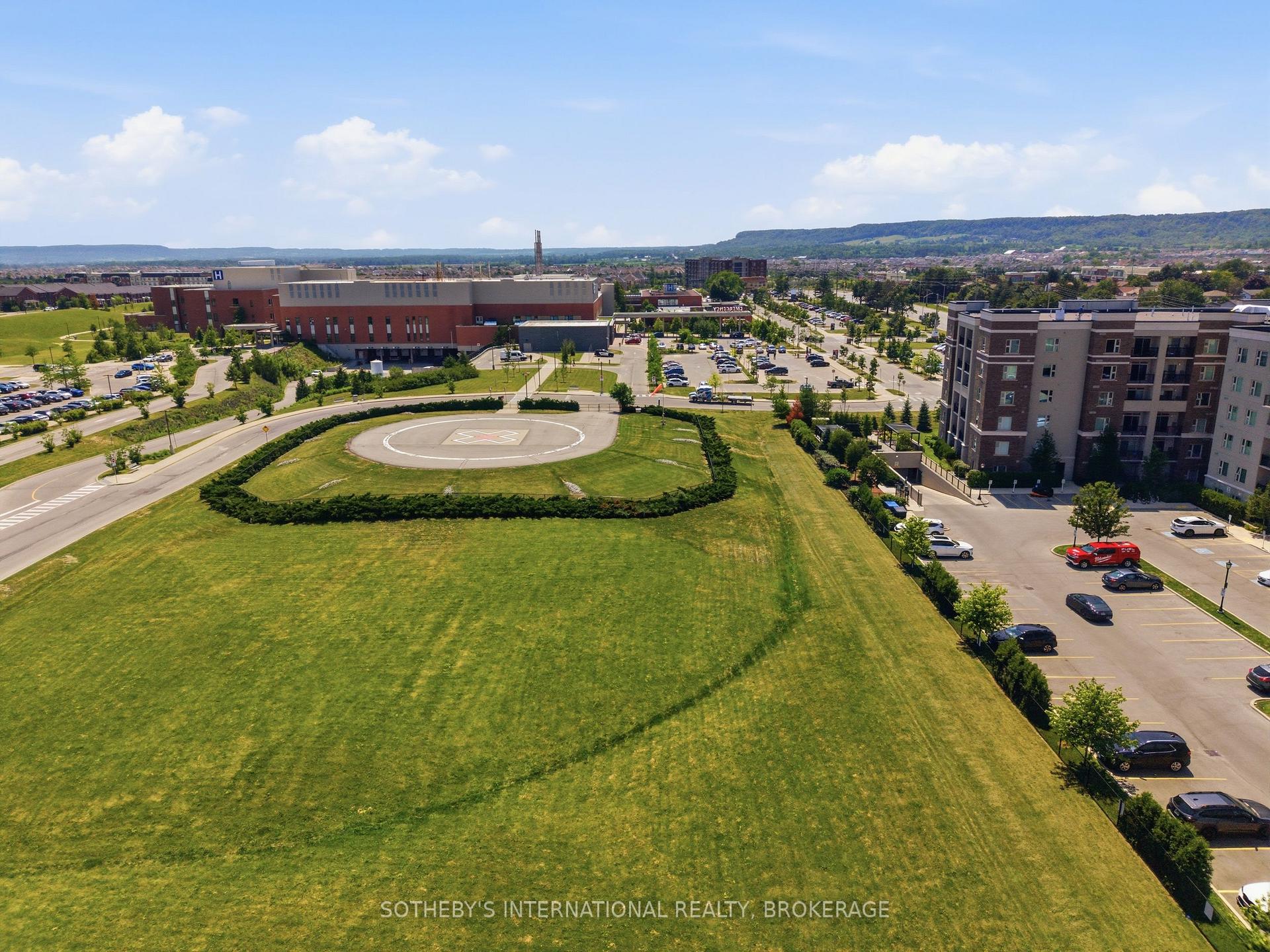 Photo 2 of Unit 126, 610 Farmstead Drive, Milton, Willmott — HOMEH