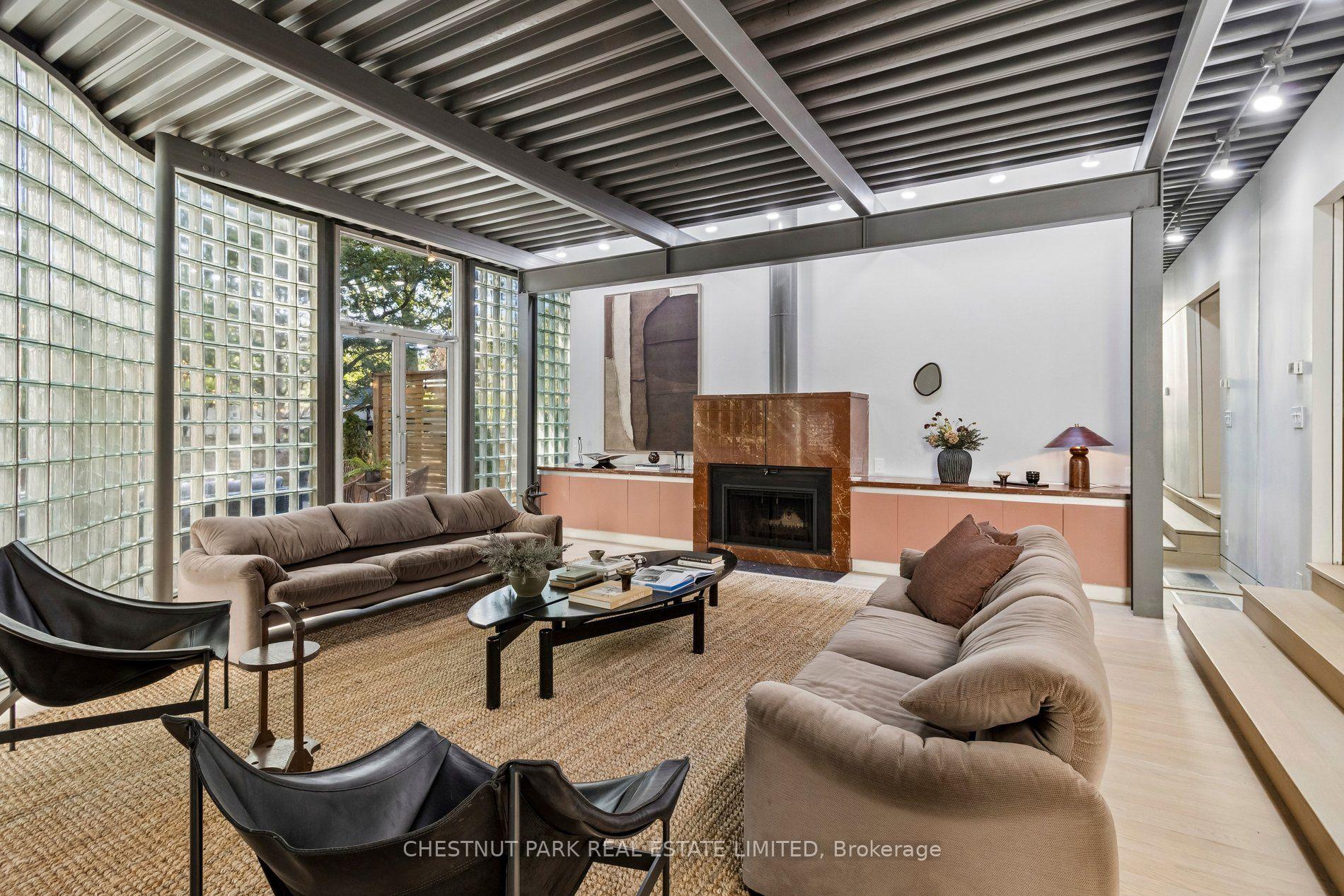 Photo 10 of 335 St Clair Avenue E, Toronto, Rosedale-Moore Park — HOMEH