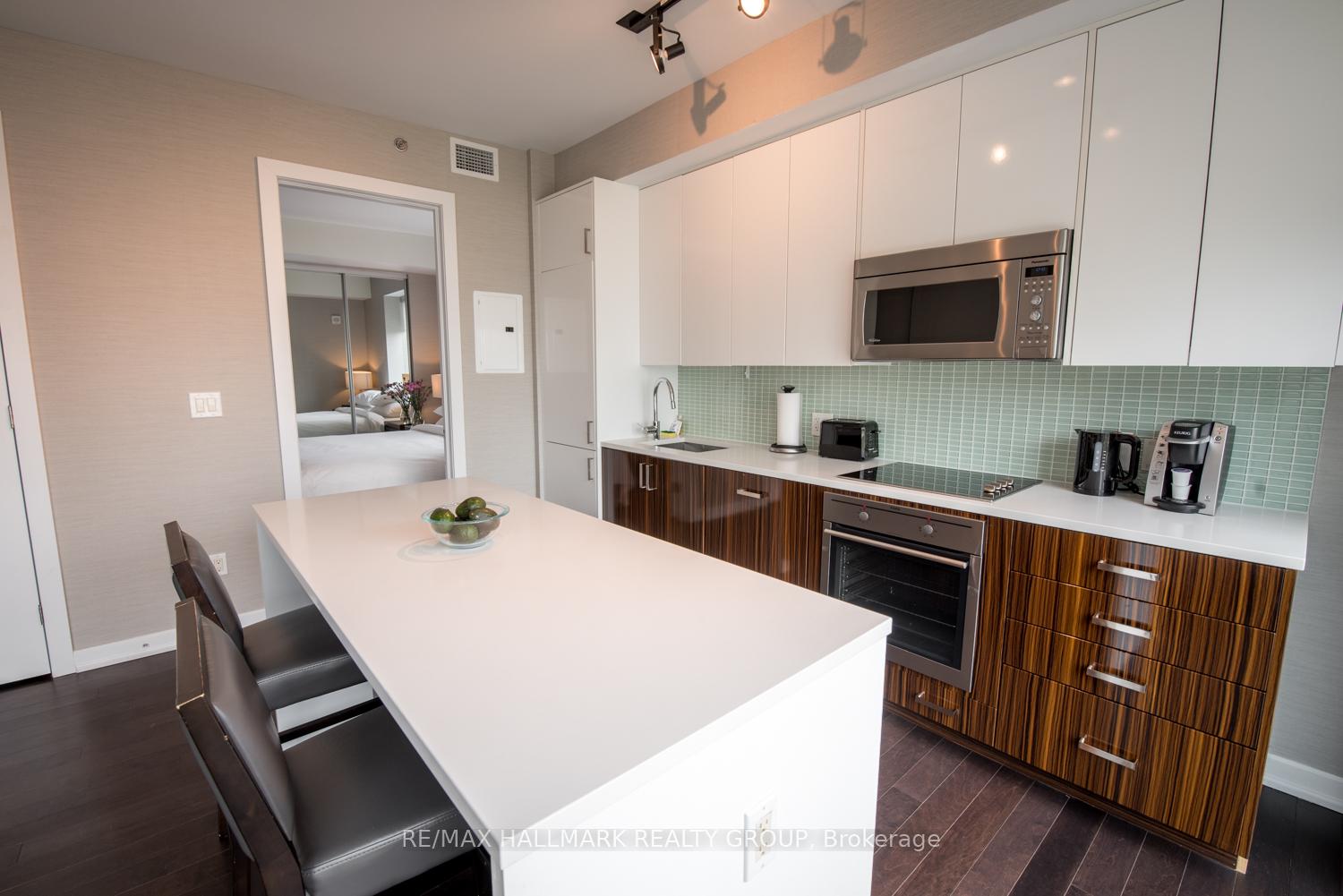 Photo 11 of Unit 1111, 300 Lisgar Street, Ottawa, Ottawa Centre — HOMEH