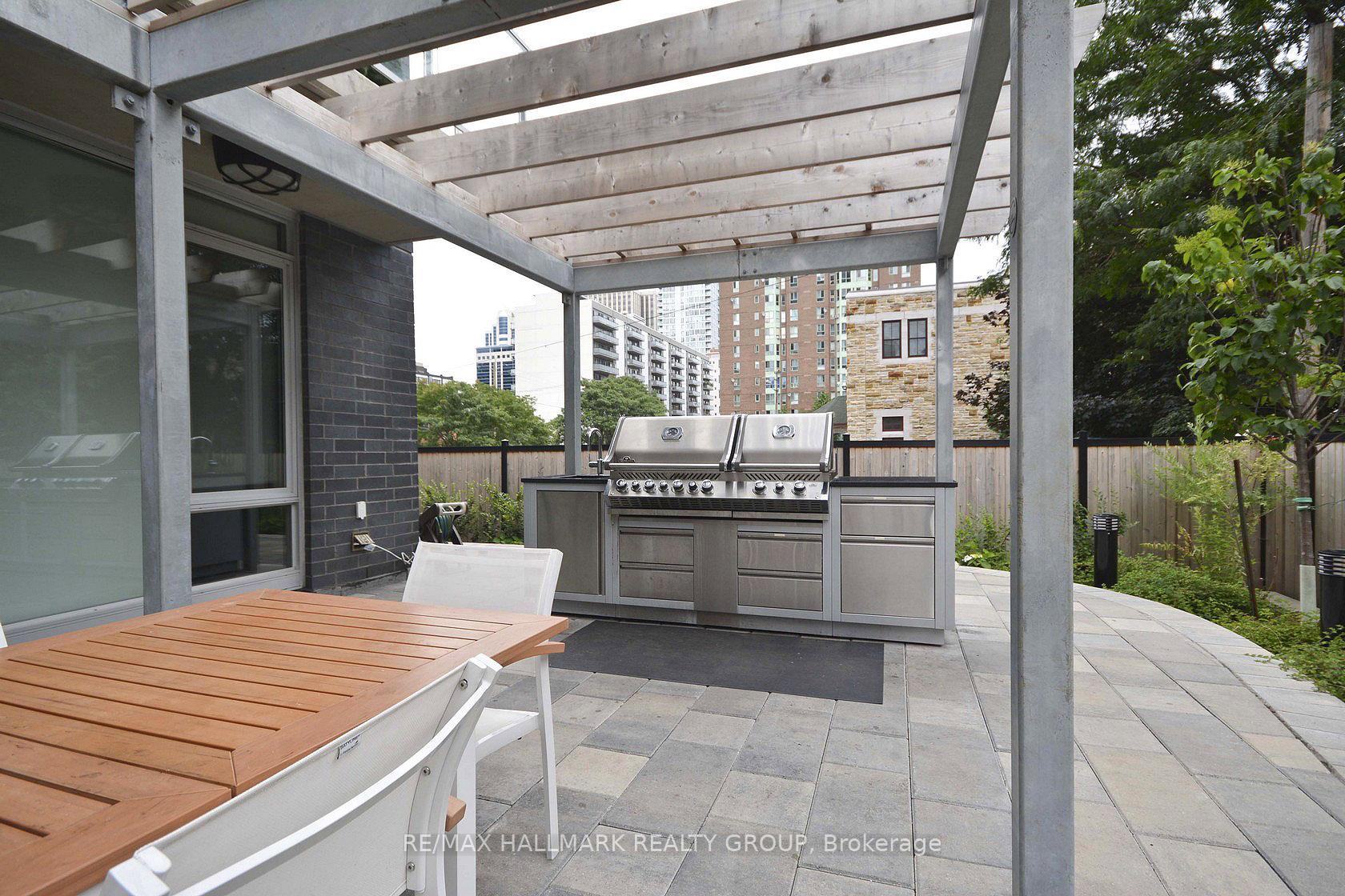 Photo 21 of Unit 1111, 300 Lisgar Street, Ottawa, Ottawa Centre — HOMEH