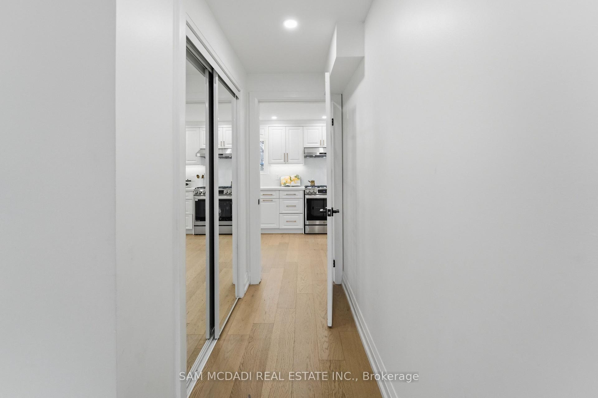 Photo 6 of 2290 Devon Road, Oakville, Ford — HOMEH
