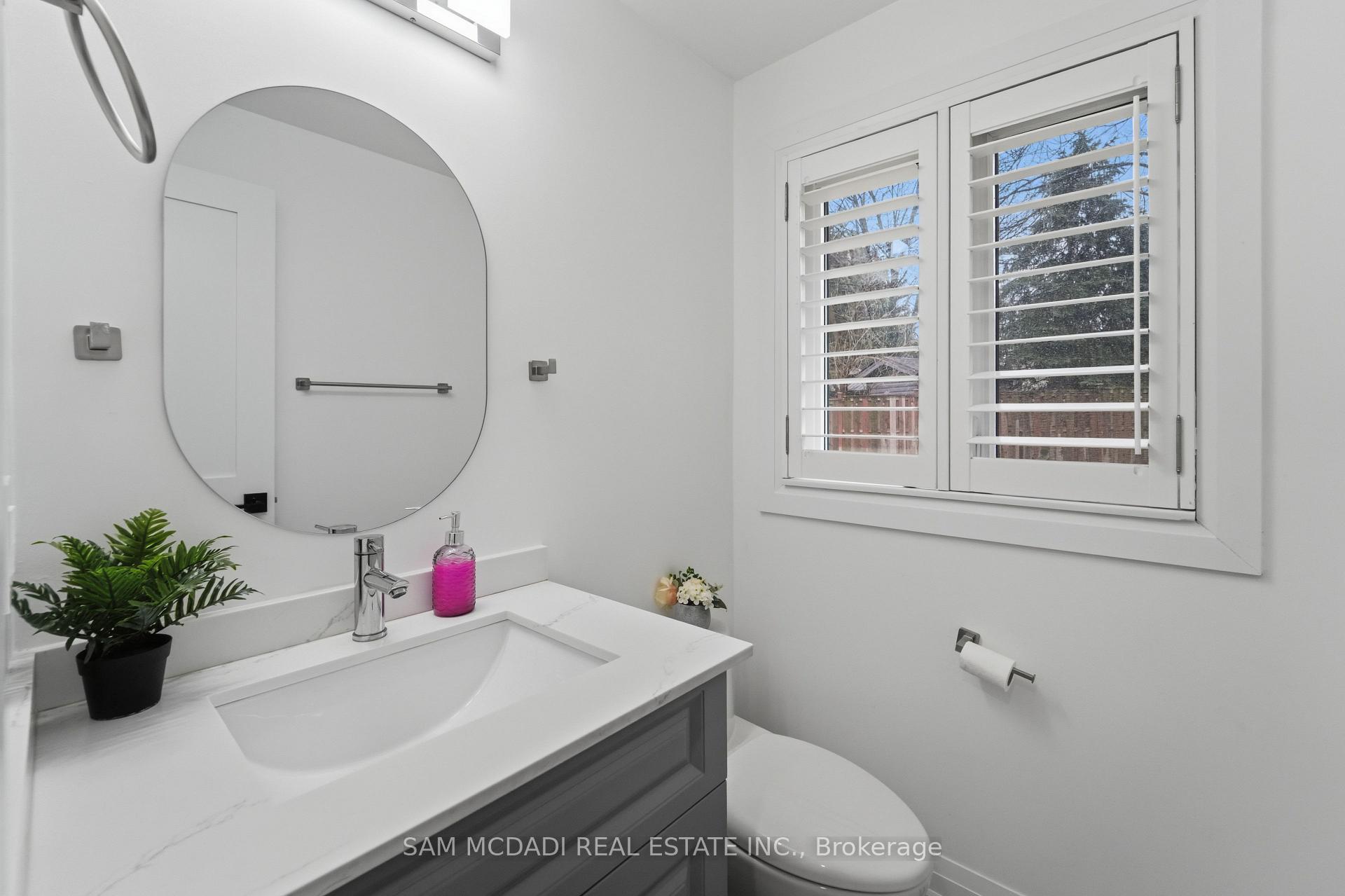 Photo 44 of 2290 Devon Road, Oakville, Ford — HOMEH