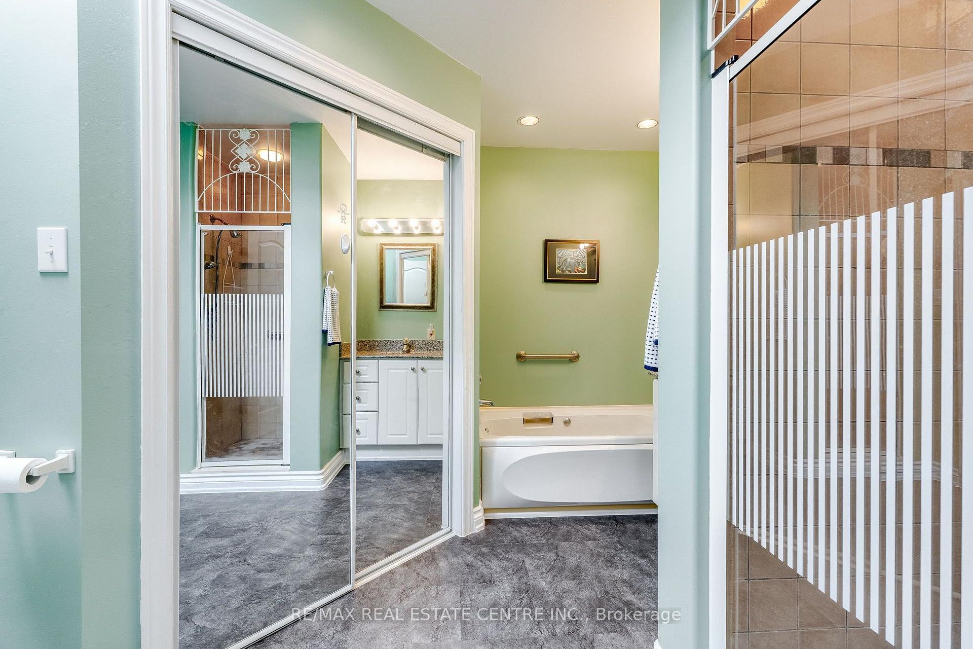 Photo 16 of 2 Swallow Place, Chatham-Kent, Blenheim — HOMEH