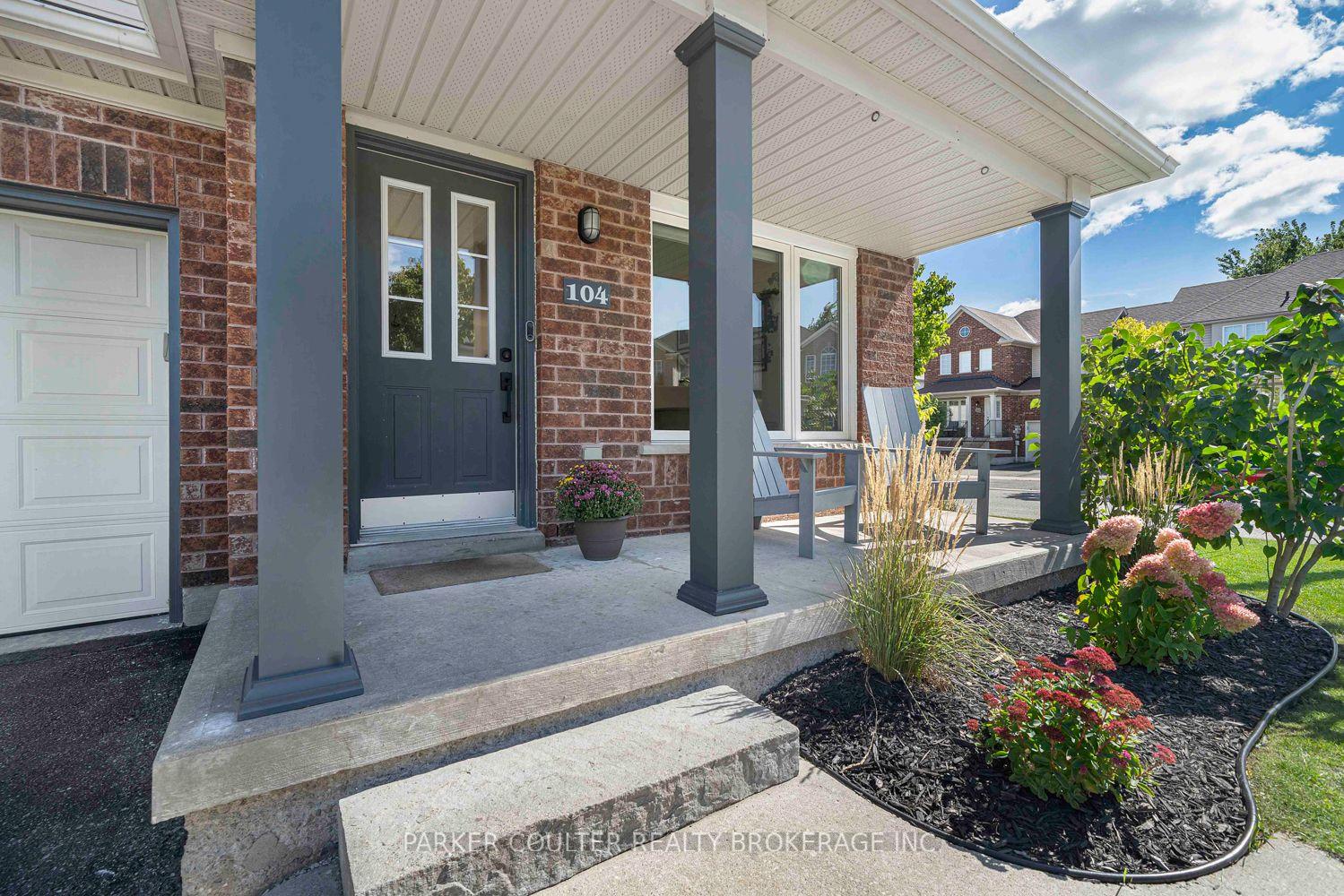 Photo 5 of 104 Bentley Crescent, Barrie, 400 West — HOMEH