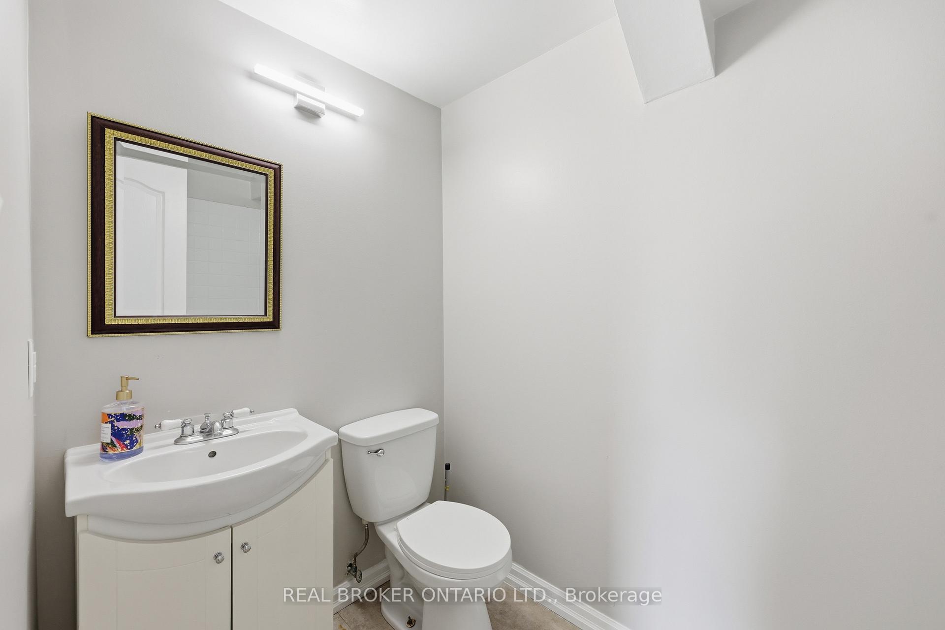 Photo 23 of 42 Terrace Avenue, Welland, Broadway — HOMEH