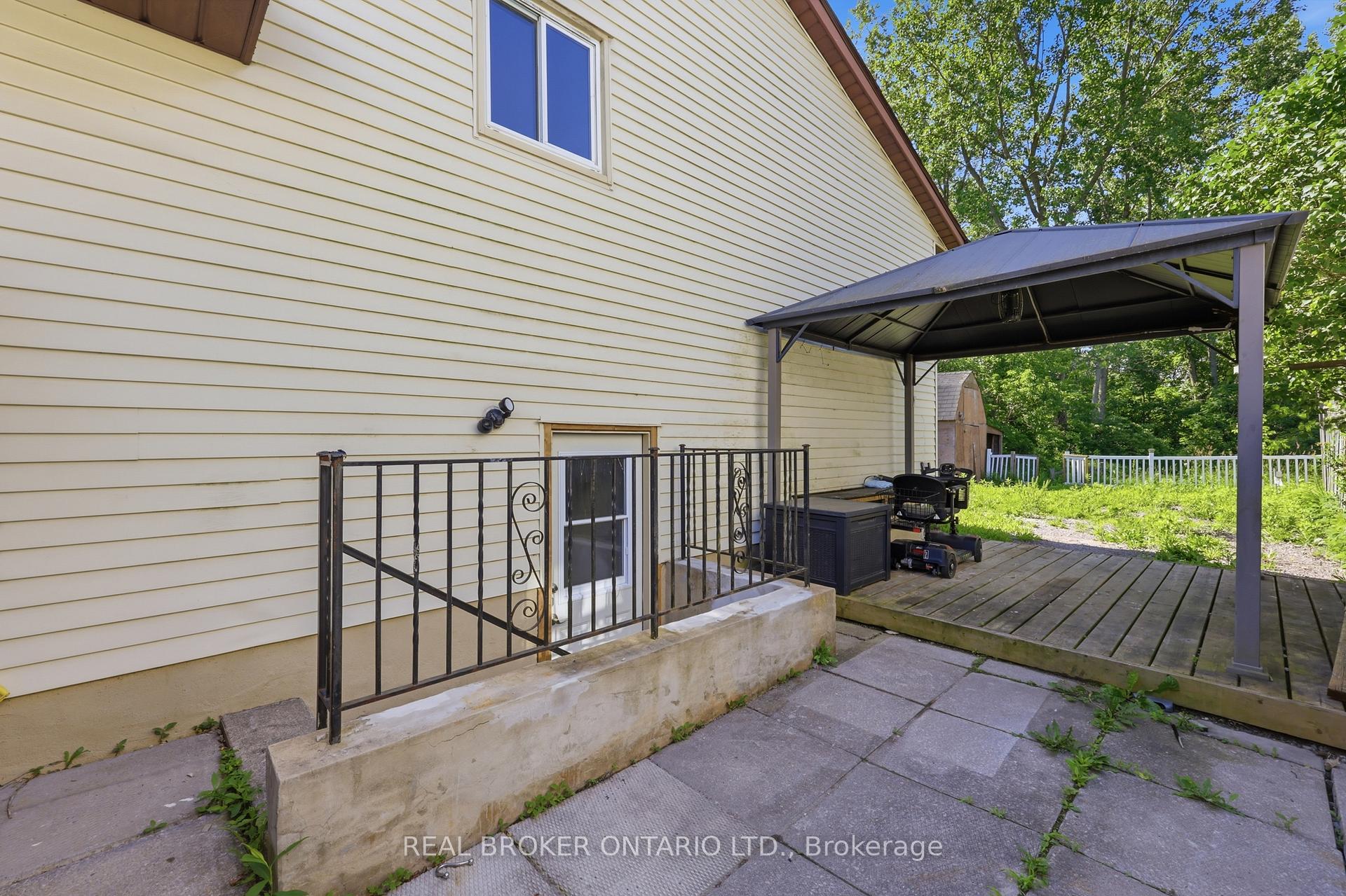 Photo 30 of 42 Terrace Avenue, Welland, Broadway — HOMEH