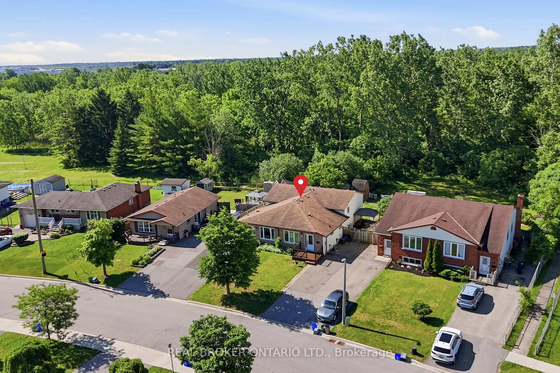 Photo 39 of 42 Terrace Avenue, Welland, Broadway — HOMEH