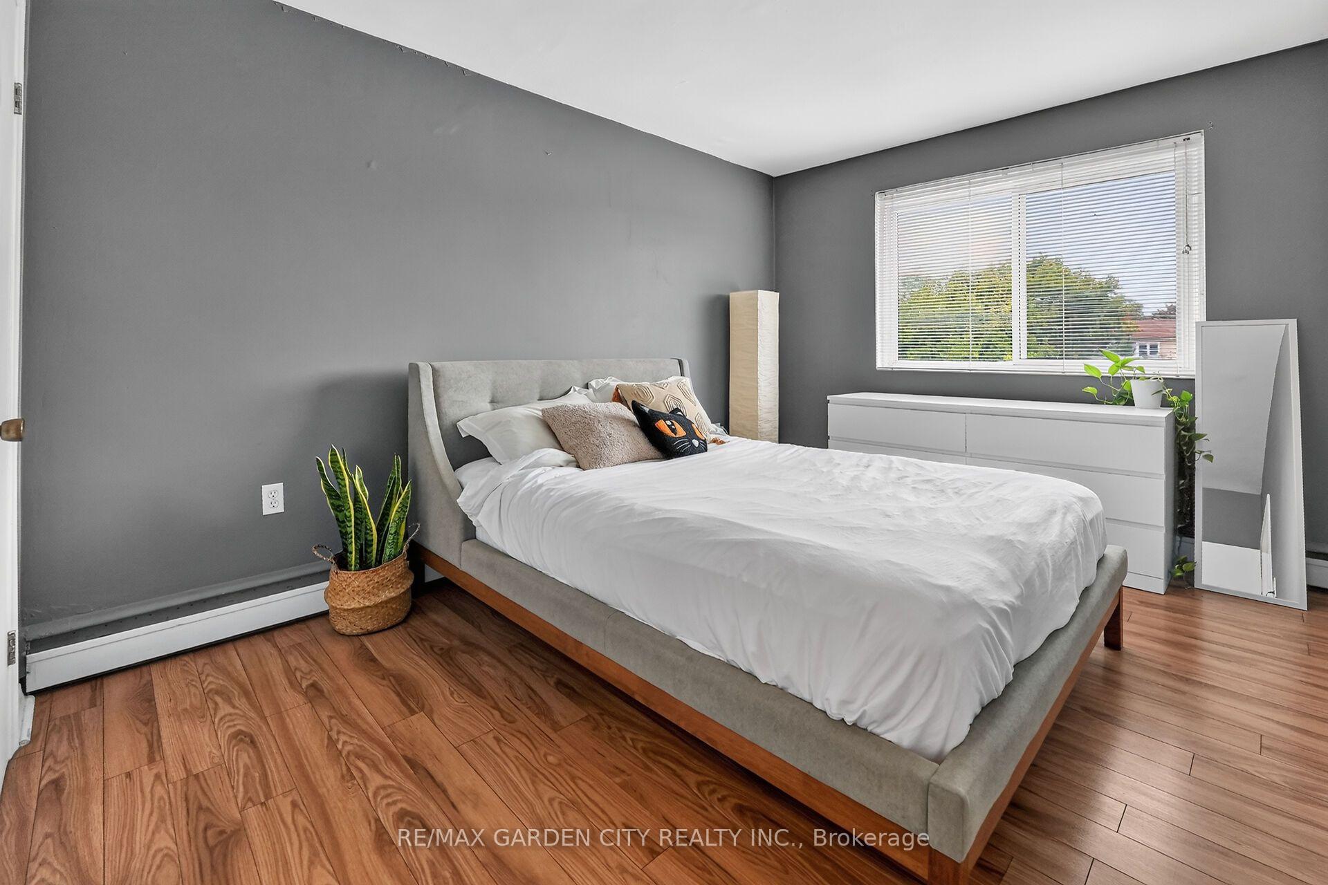 Photo 12 of Unit 37, 452 Carlton Street S, St. Catharines, Facer — HOMEH