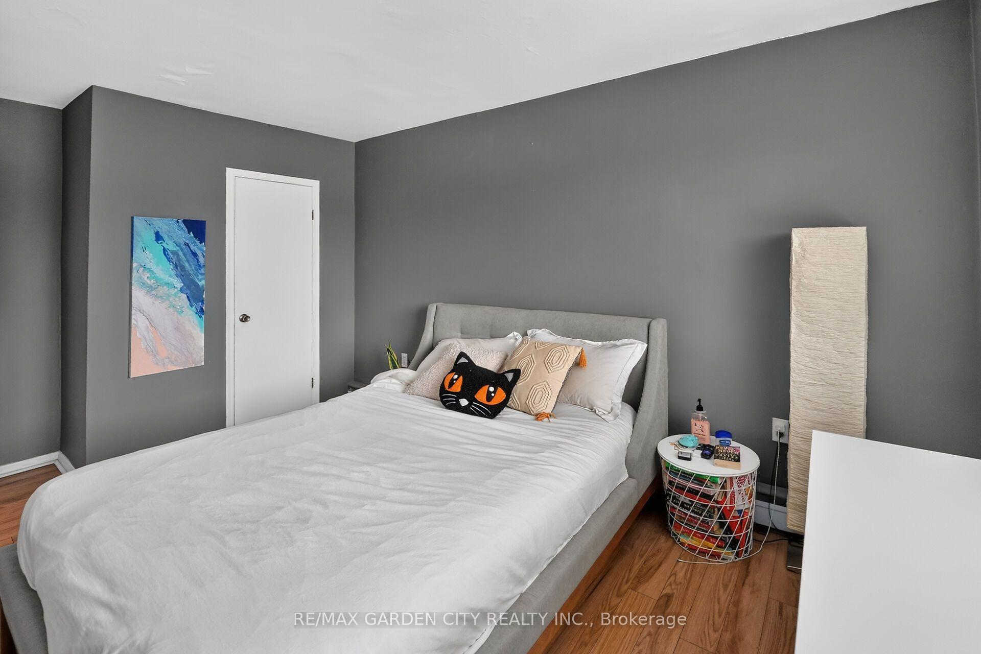 Photo 13 of Unit 37, 452 Carlton Street S, St. Catharines, Facer — HOMEH