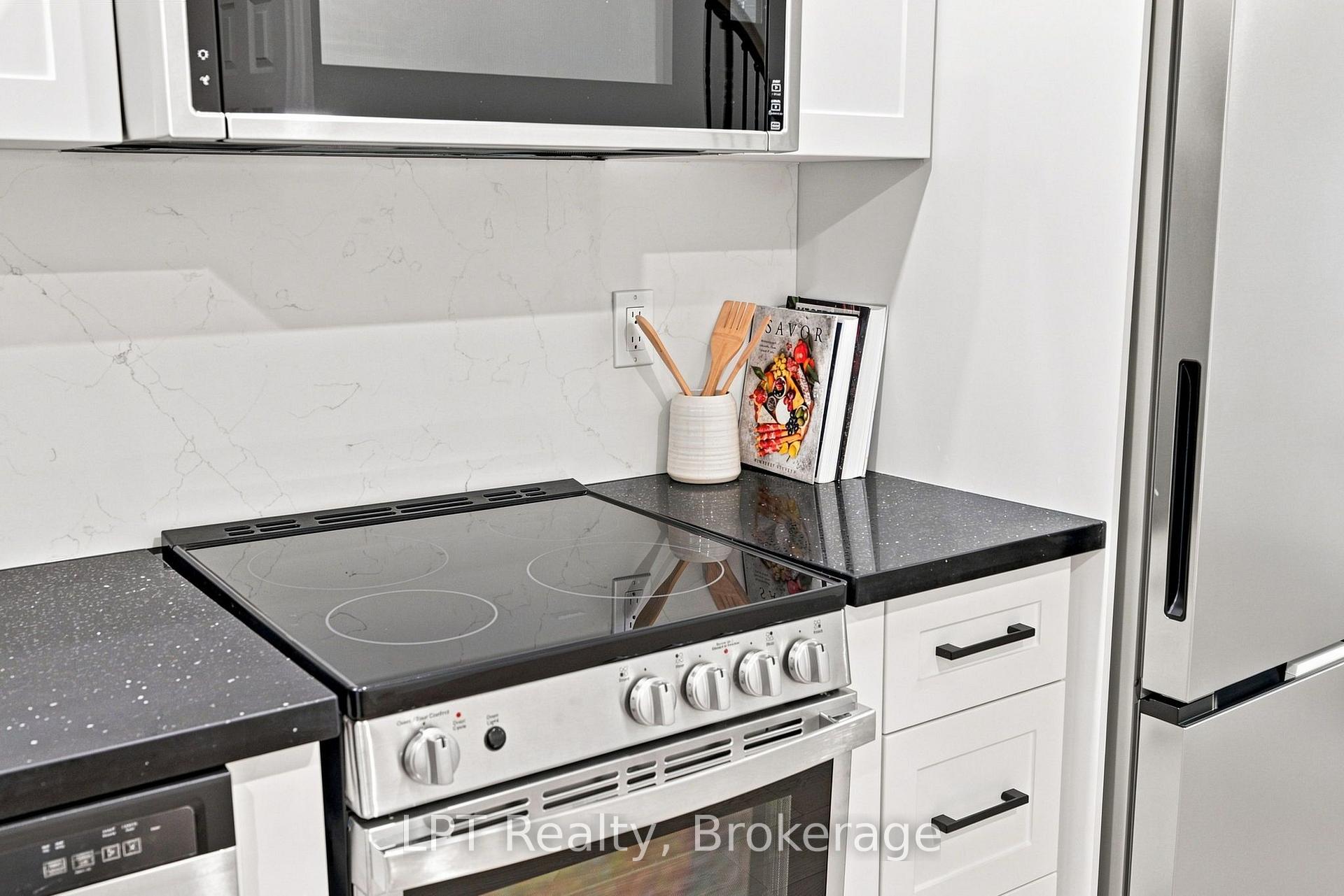 Photo 12 of 112 Olive Avenue, Oshawa, Central — HOMEH