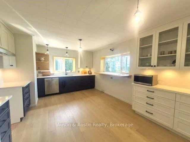 Photo 12 of 77 Bedworth Road, Dryden, Barclay — HOMEH