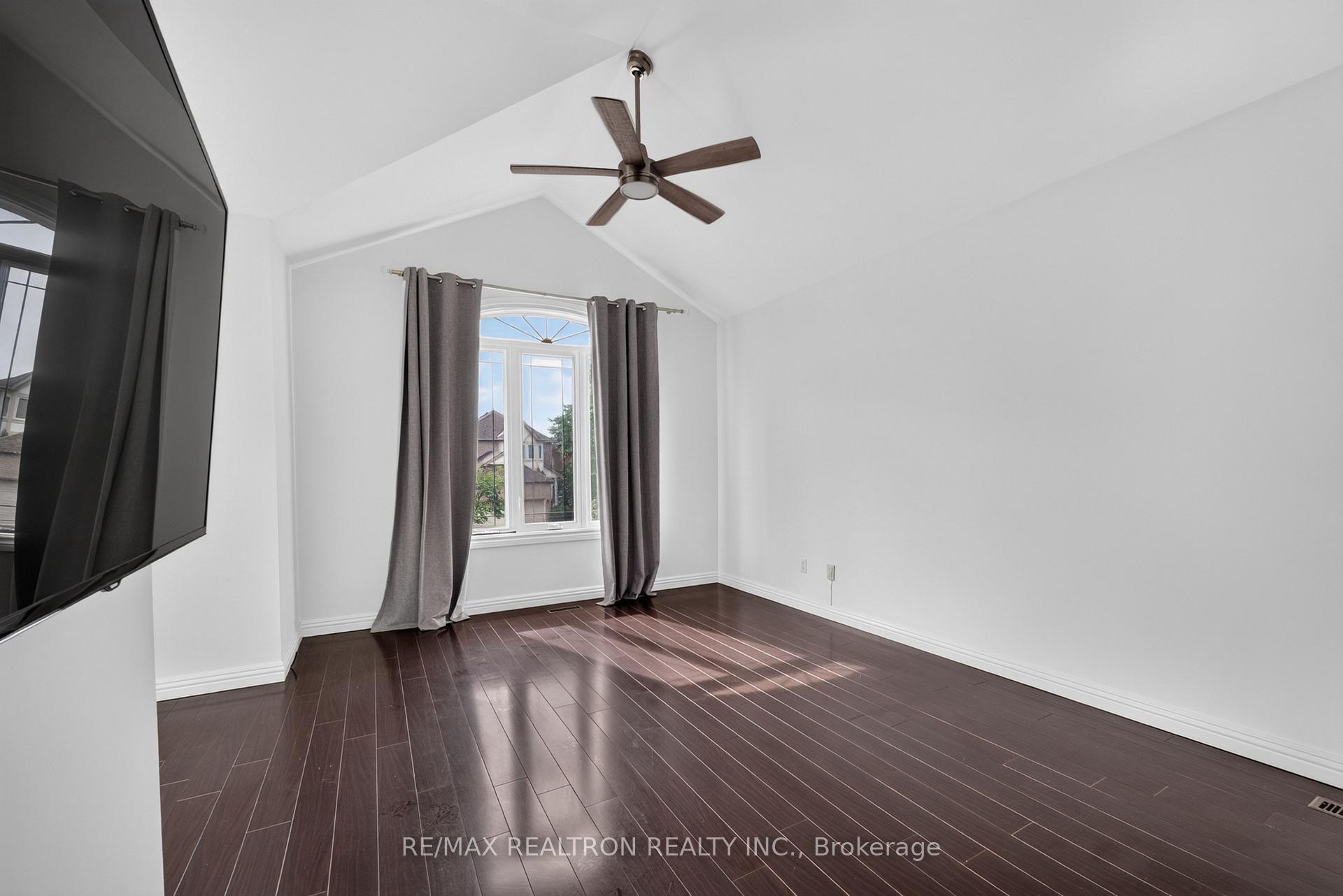 Photo 28 of 165 Thicket Crescent, Pickering, Highbush — HOMEH