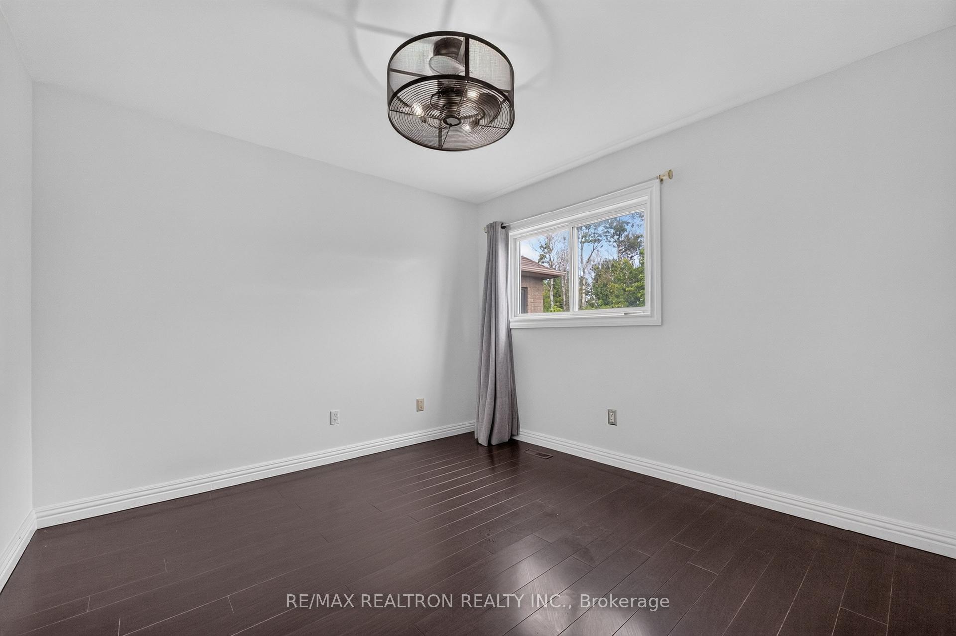 Photo 39 of 165 Thicket Crescent, Pickering, Highbush — HOMEH