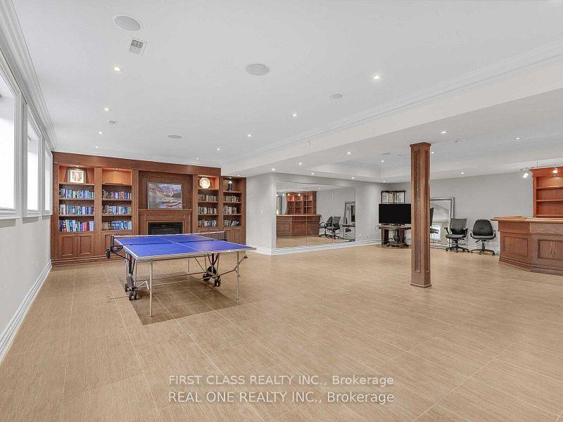 Photo 17 of 25 Dempsey Crescent, North York, St. Andrew-Windfields — HOMEH