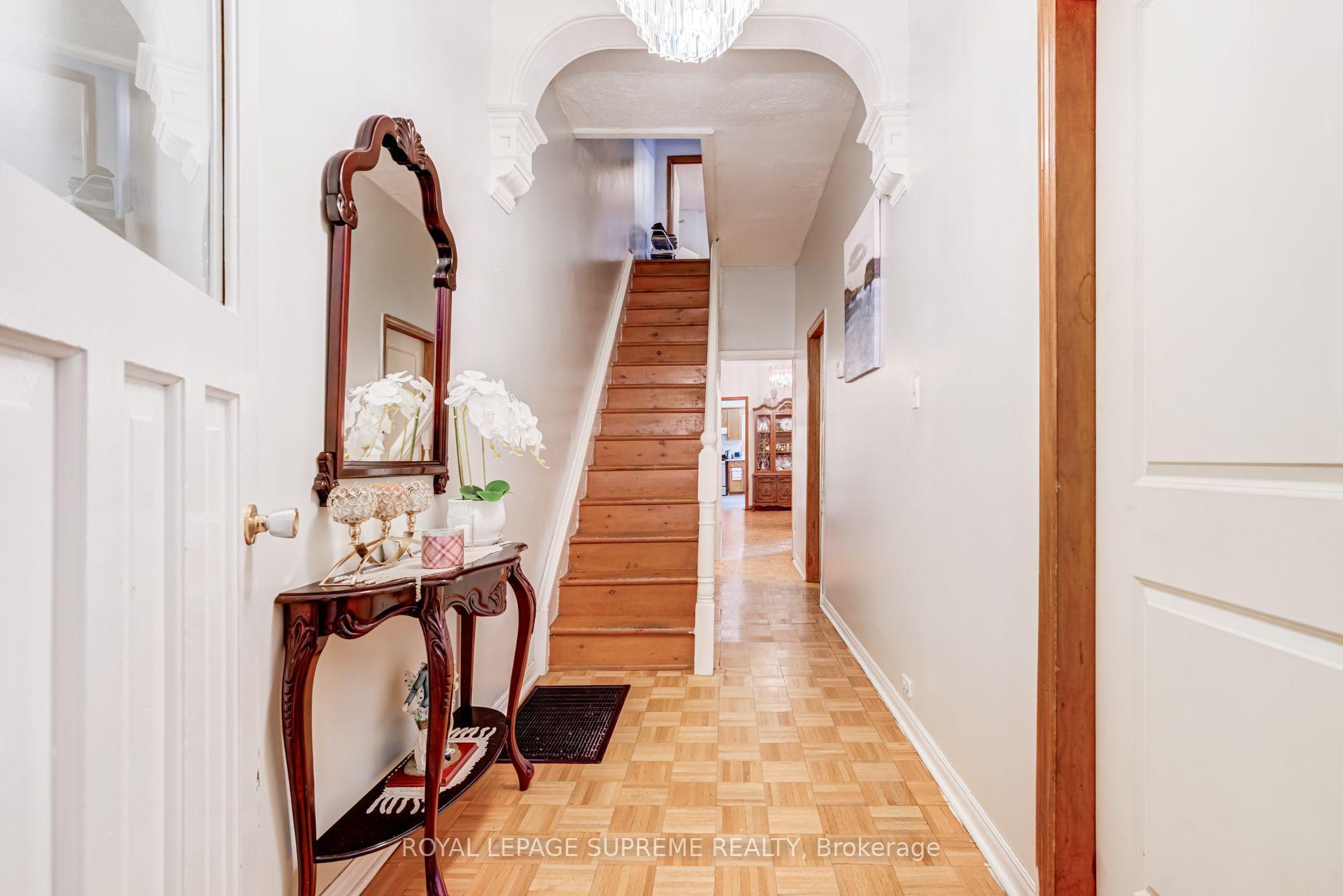 Photo 16 of 259 Brock Avenue, Toronto, Little Portugal — HOMEH