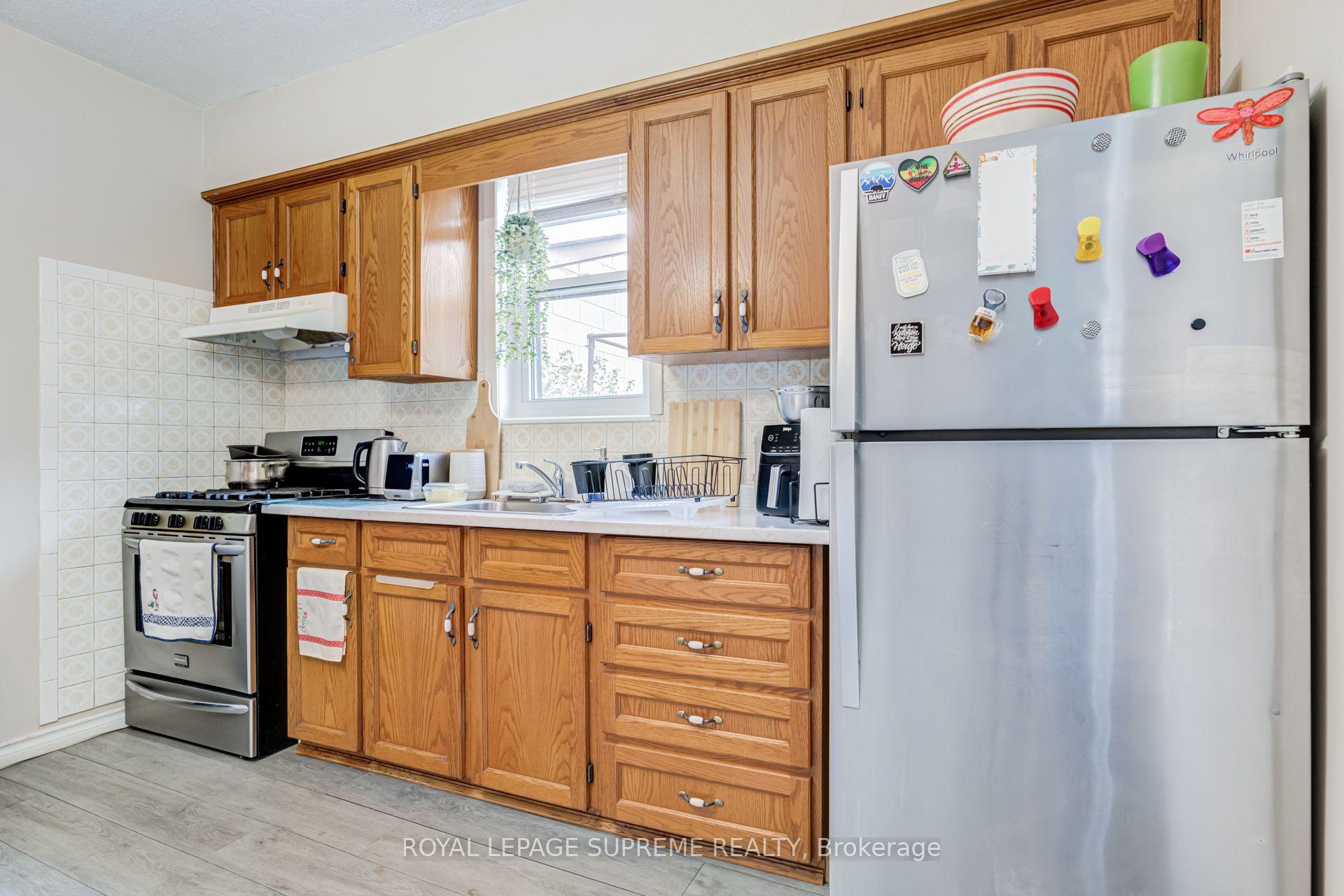 Photo 24 of 259 Brock Avenue, Toronto, Little Portugal — HOMEH