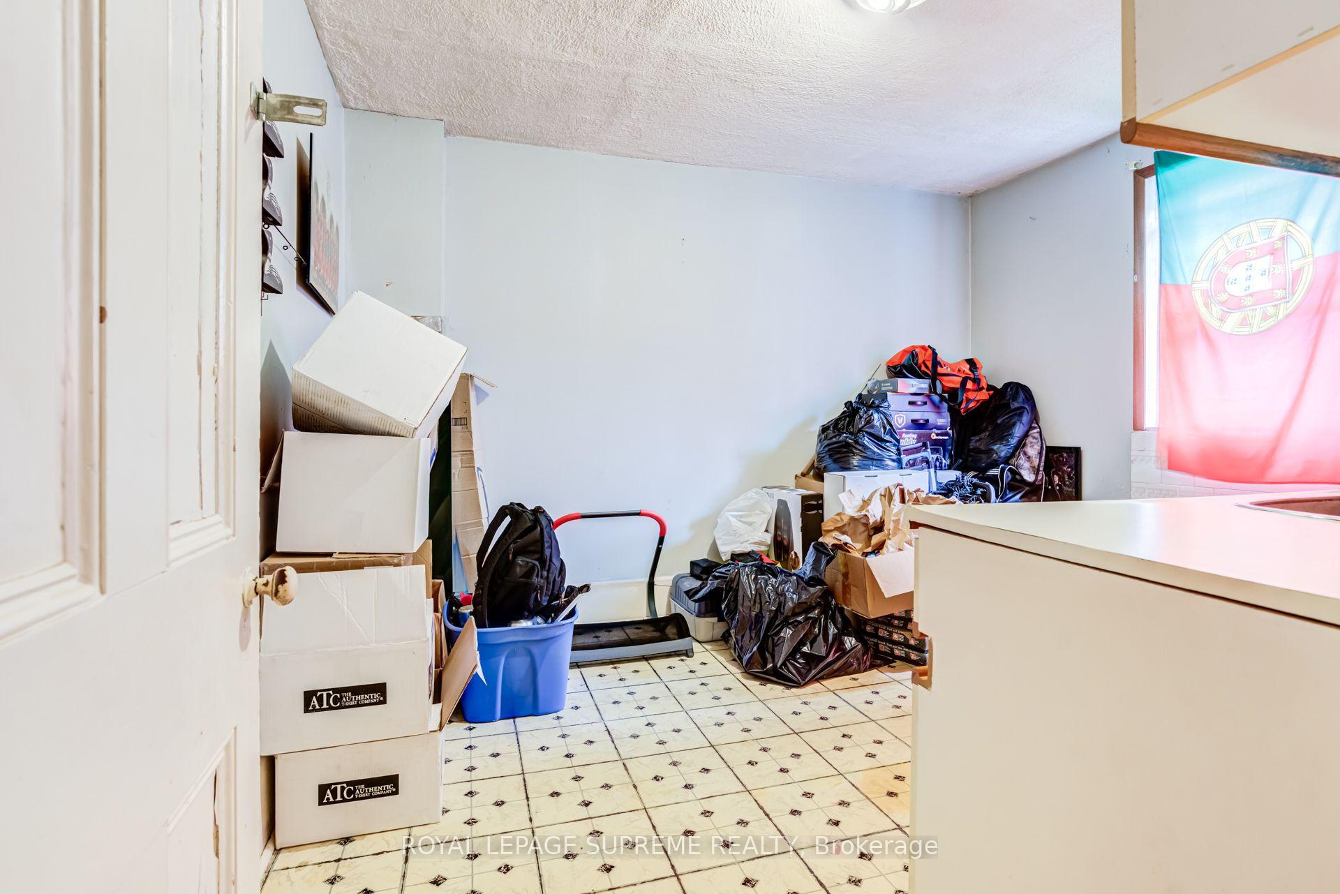 Photo 31 of 259 Brock Avenue, Toronto, Little Portugal — HOMEH