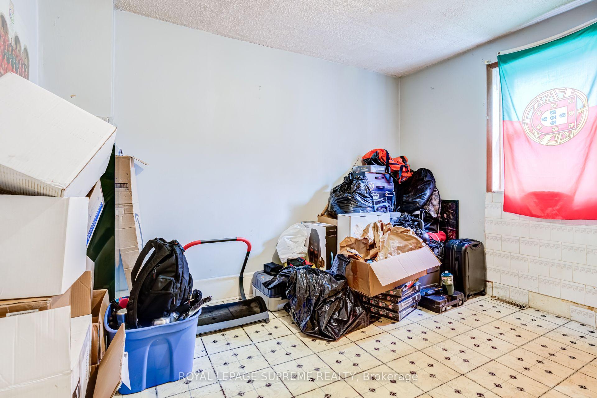 Photo 32 of 259 Brock Avenue, Toronto, Little Portugal — HOMEH