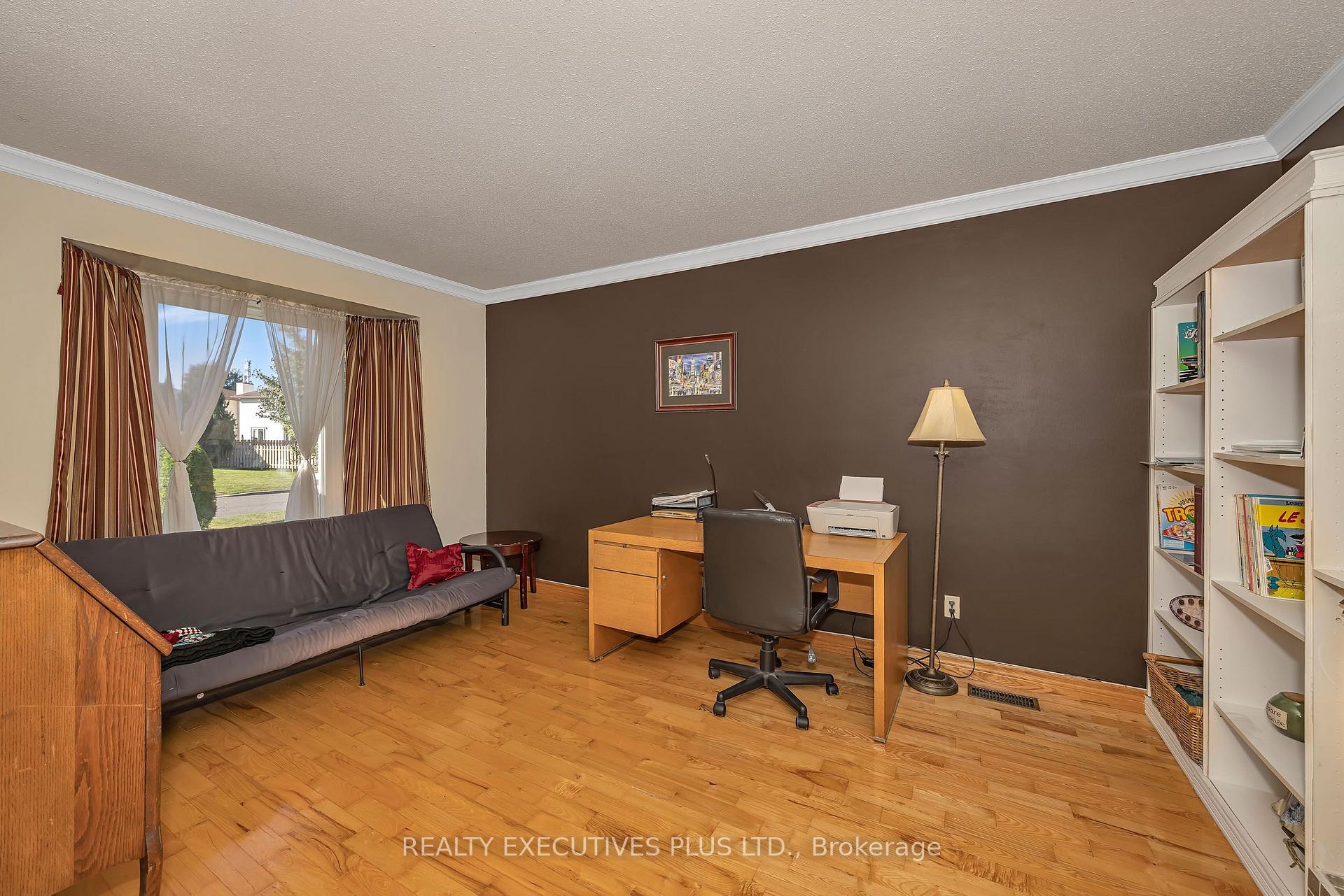 Photo 6 of 1649 Tupello Way, Ottawa, Fallingbrook/Pineridge — HOMEH