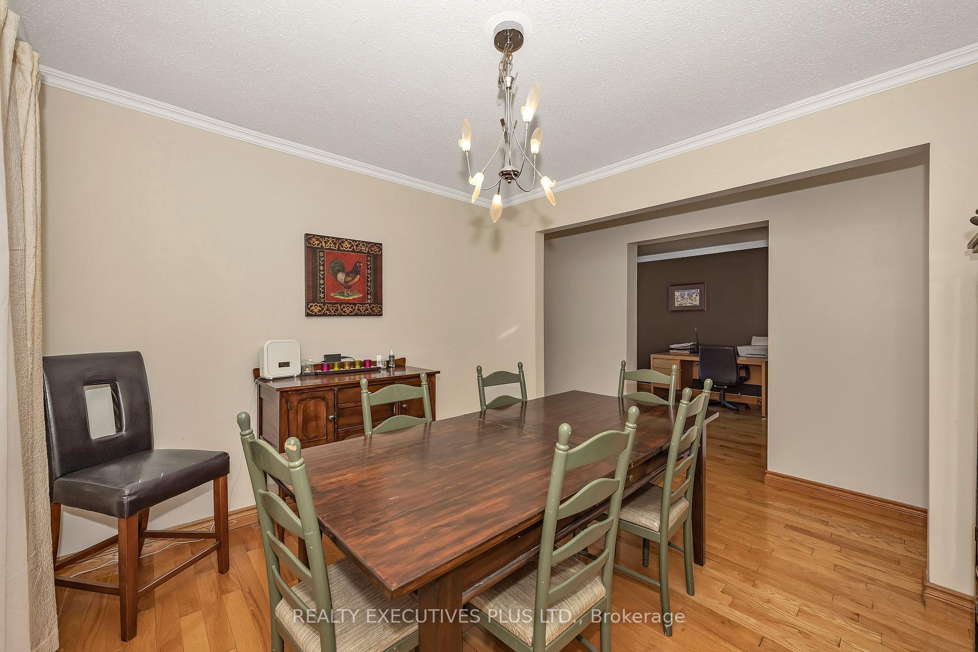 Photo 9 of 1649 Tupello Way, Ottawa, Fallingbrook/Pineridge — HOMEH