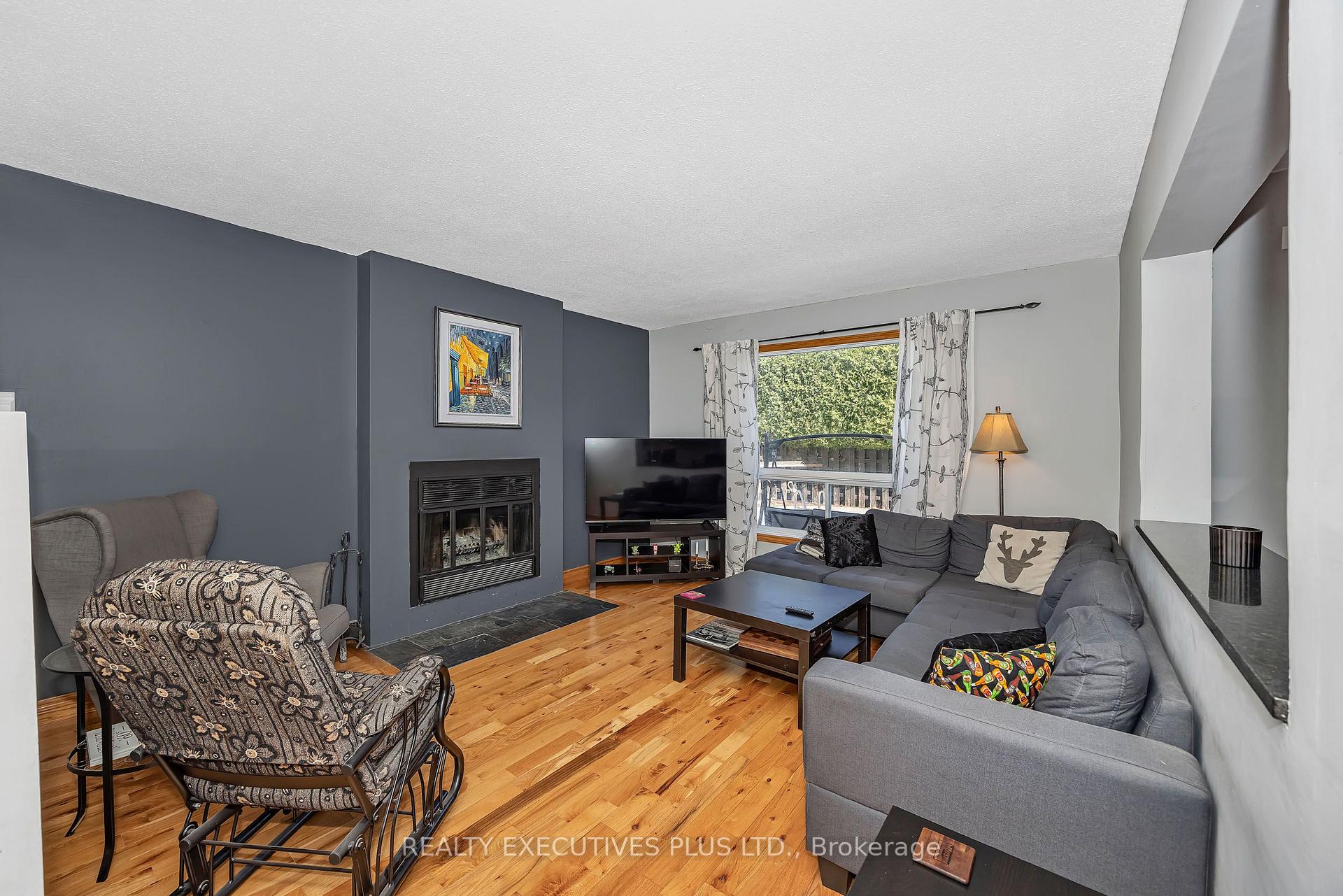 Photo 15 of 1649 Tupello Way, Ottawa, Fallingbrook/Pineridge — HOMEH