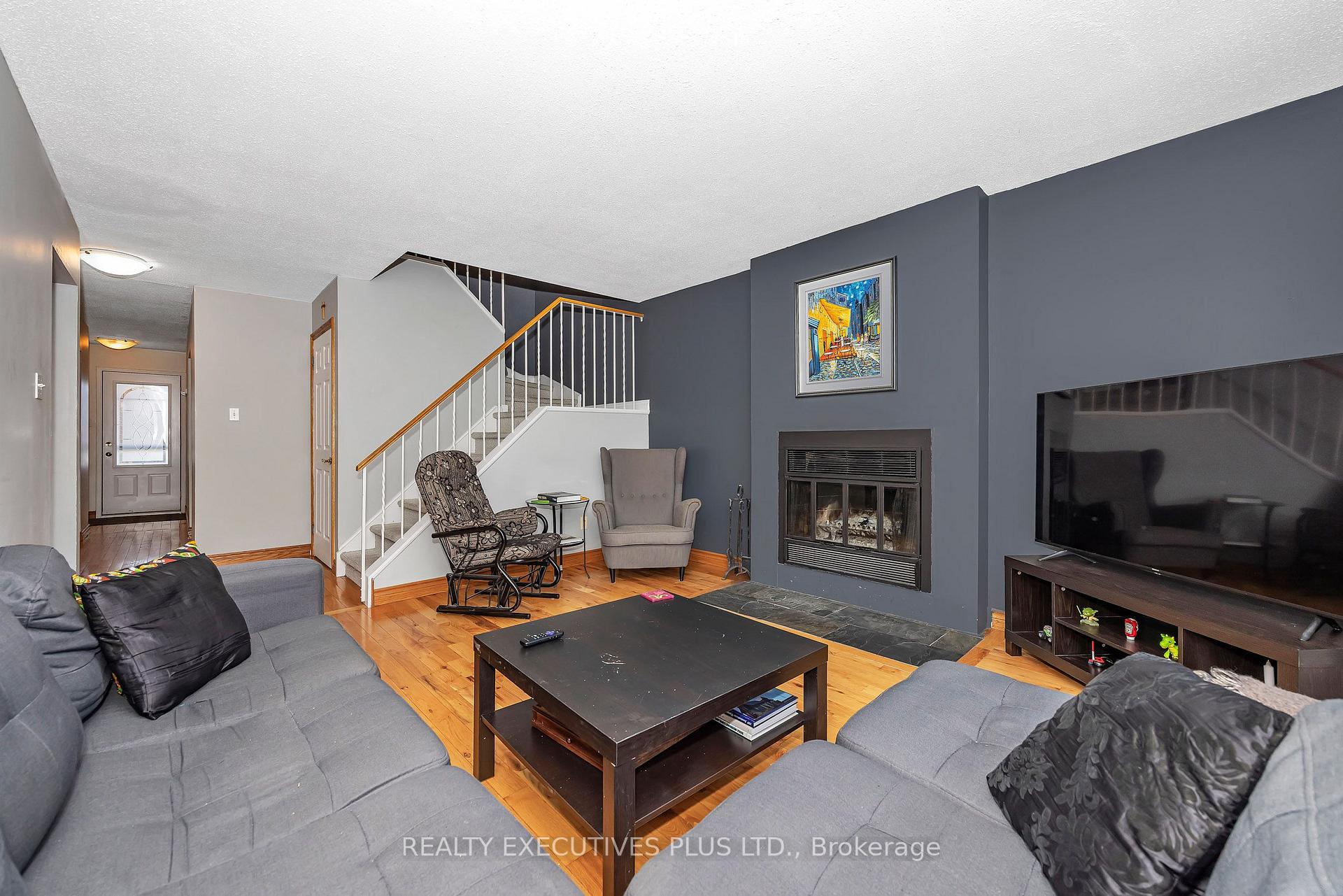 Photo 16 of 1649 Tupello Way, Ottawa, Fallingbrook/Pineridge — HOMEH