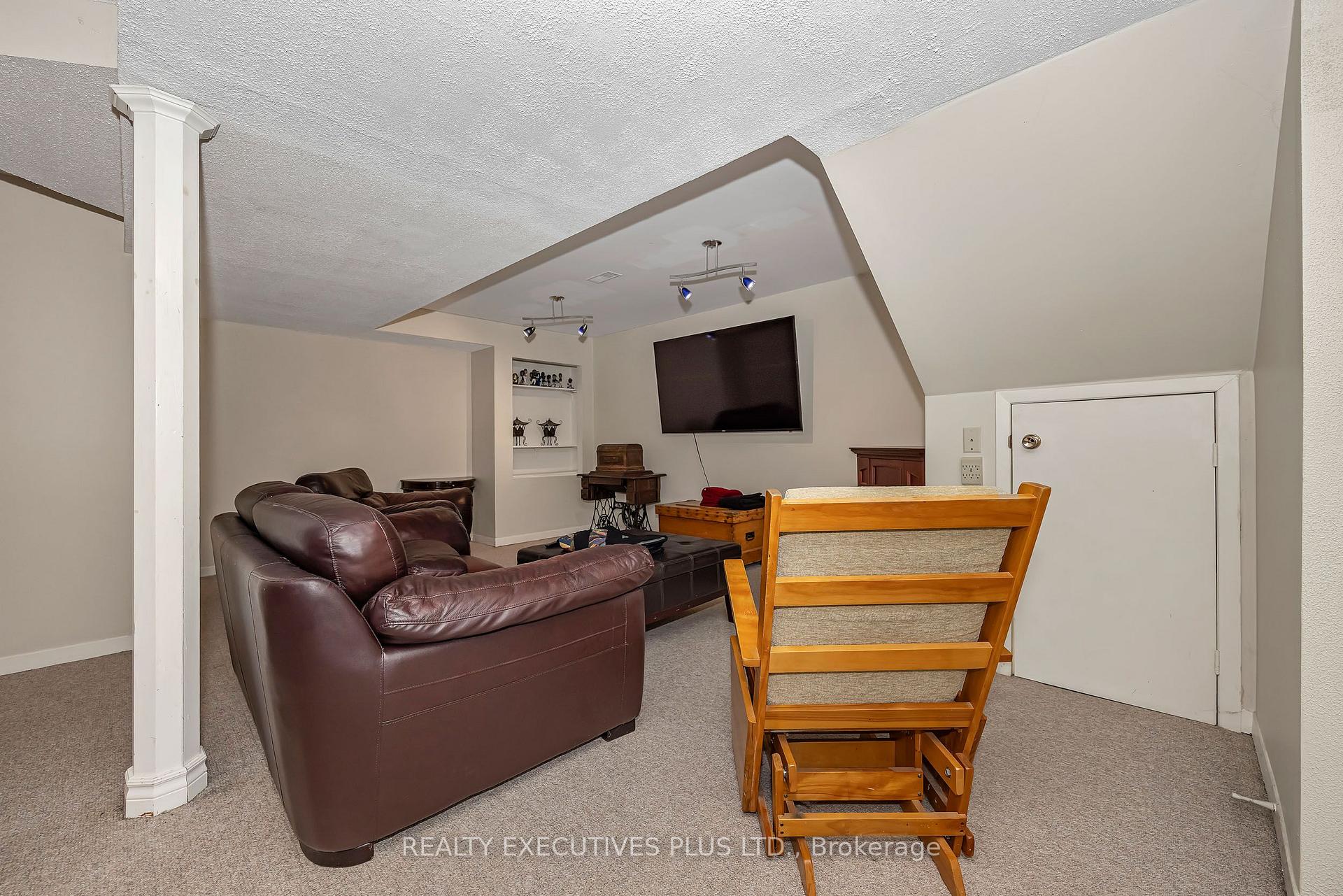 Photo 30 of 1649 Tupello Way, Ottawa, Fallingbrook/Pineridge — HOMEH