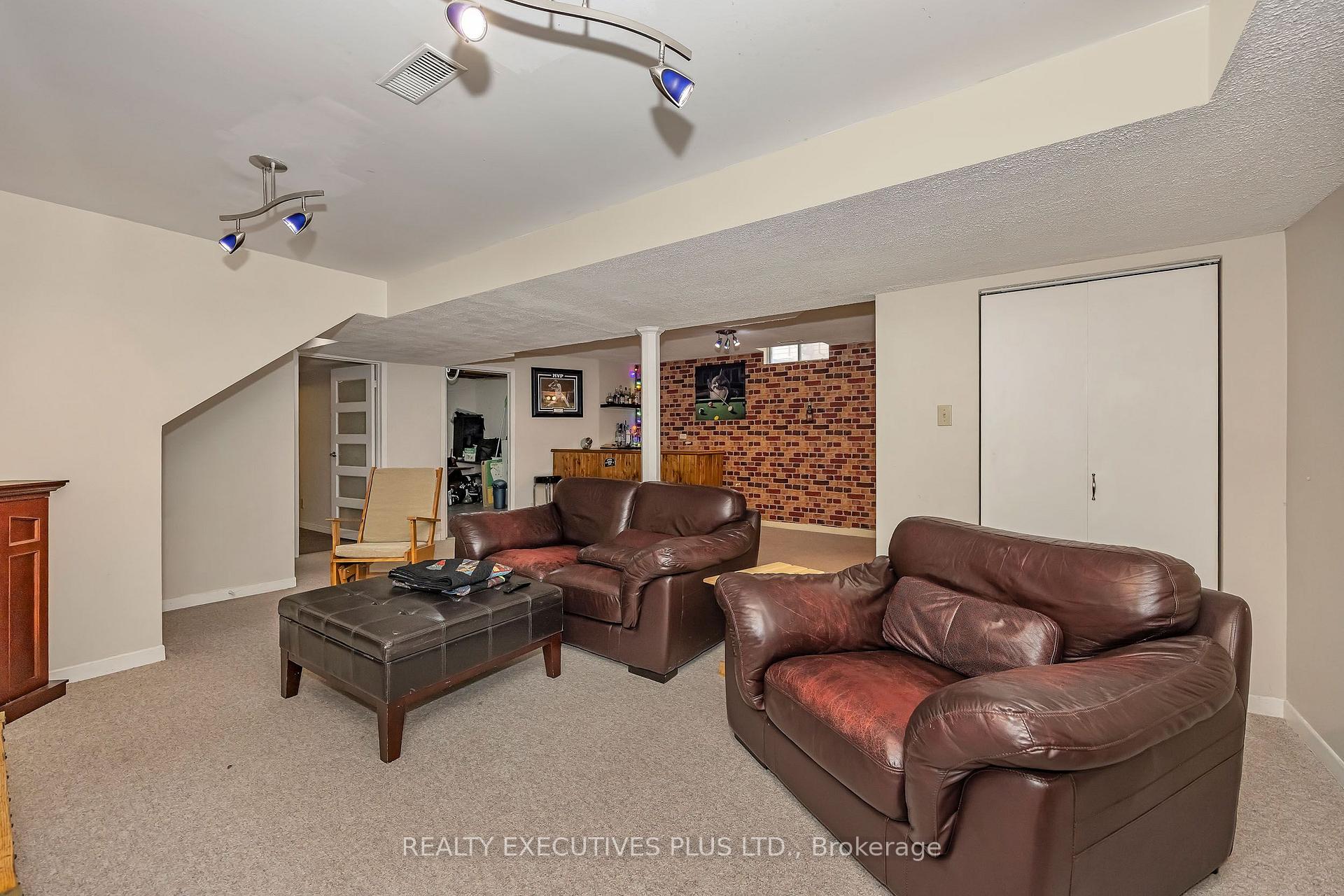 Photo 32 of 1649 Tupello Way, Ottawa, Fallingbrook/Pineridge — HOMEH