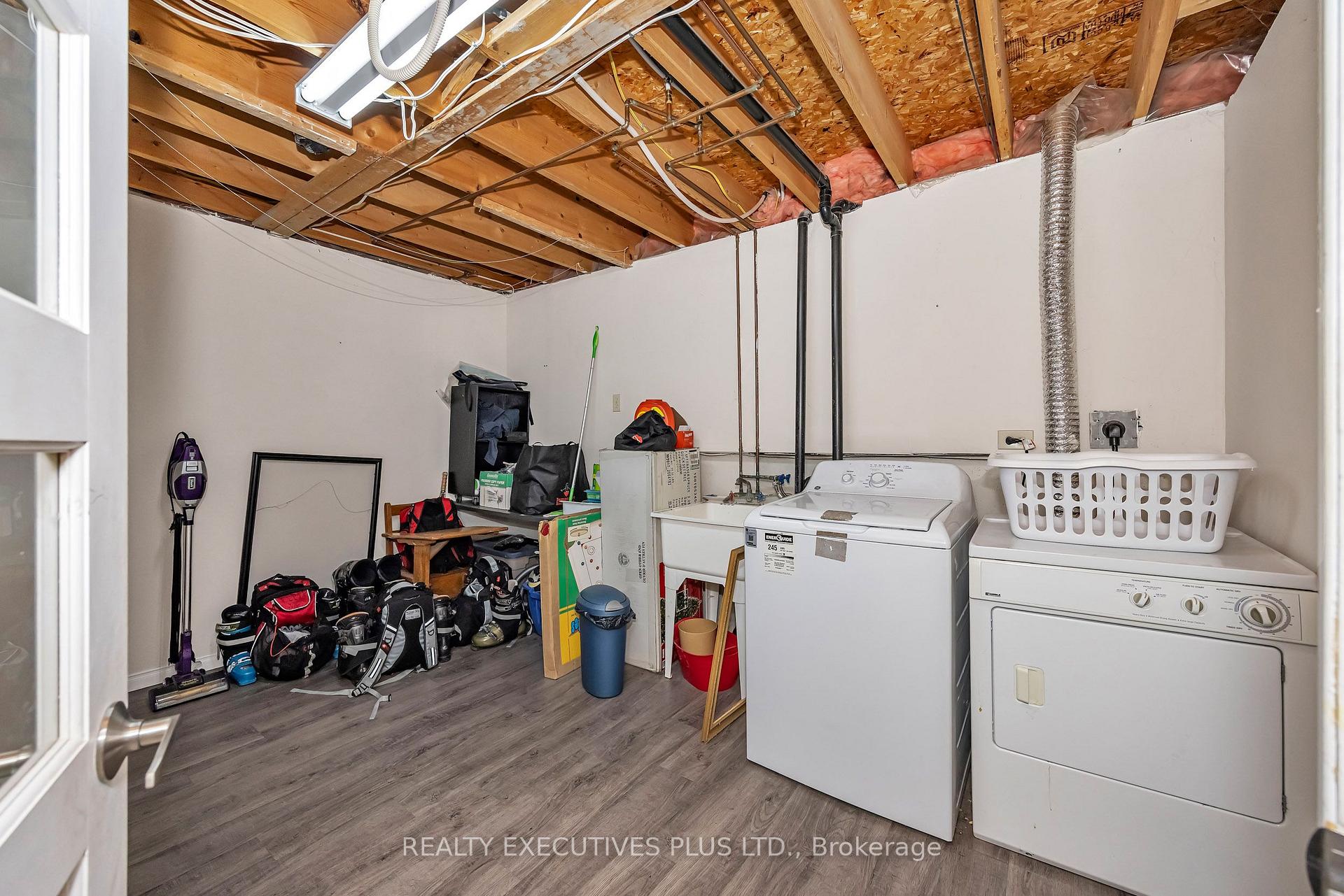 Photo 37 of 1649 Tupello Way, Ottawa, Fallingbrook/Pineridge — HOMEH