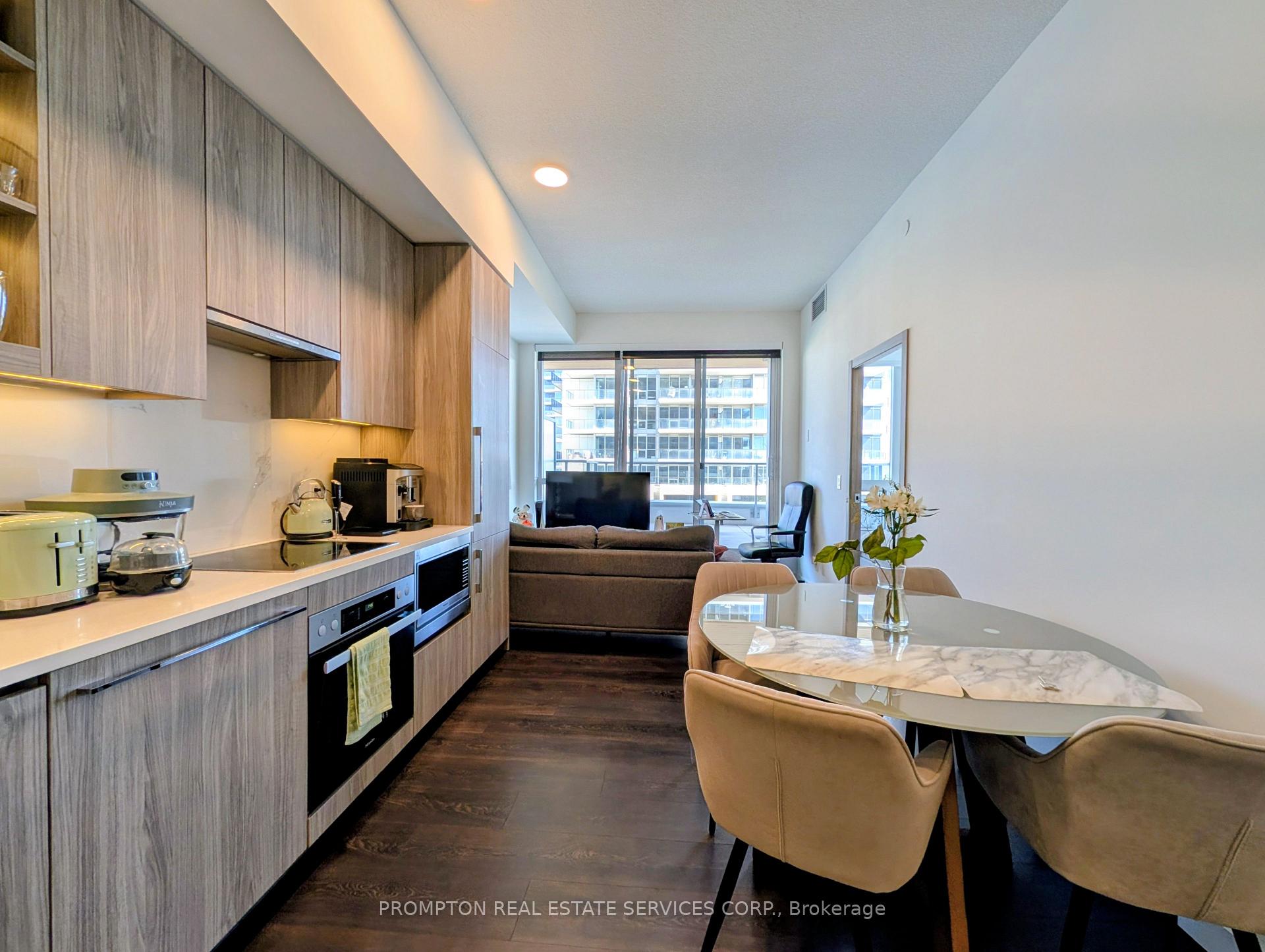 Photo 13 of Unit 601, 27 McMahon Drive, North York, Bayview Village — HOMEH