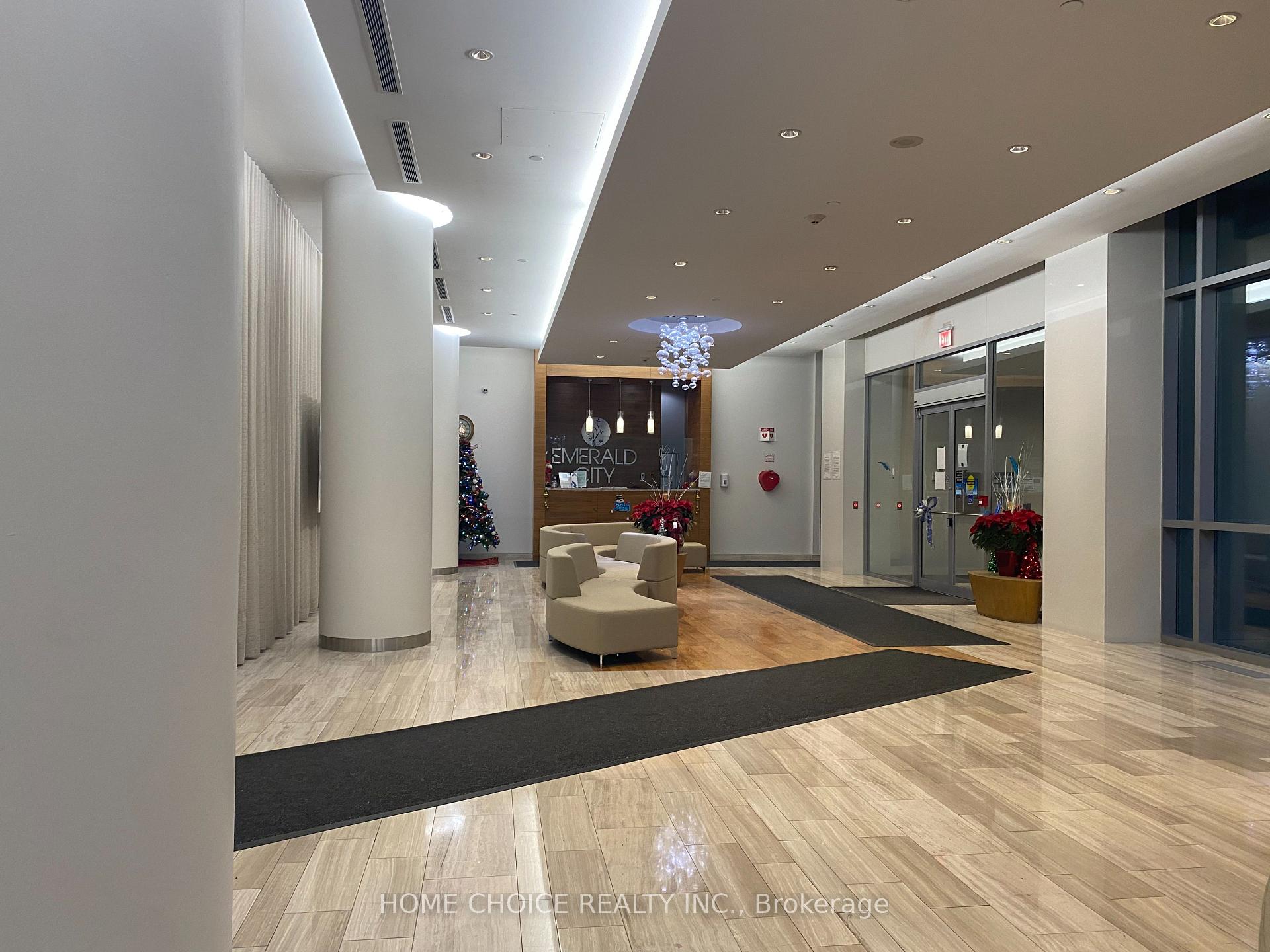Photo 3 of Unit 608, 62 Forest Manor Road, North York, Henry Farm — HOMEH