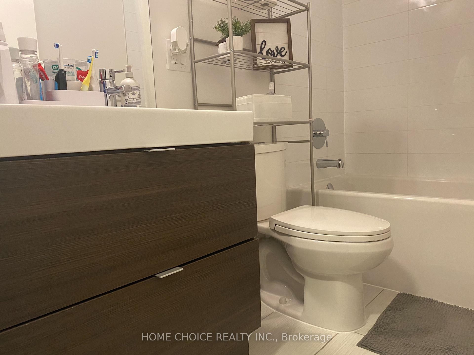 Photo 8 of Unit 608, 62 Forest Manor Road, North York, Henry Farm — HOMEH
