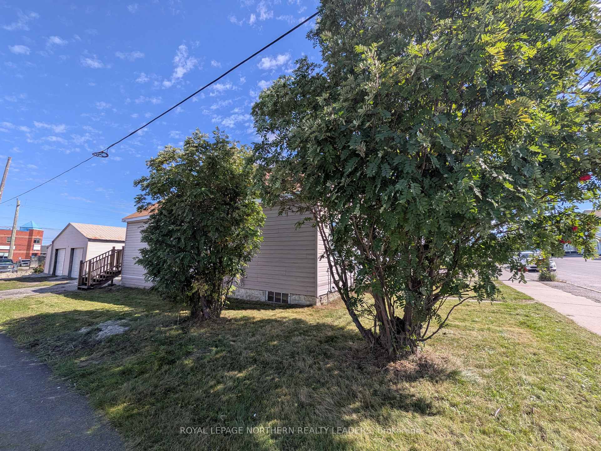 Photo 2 of 196 Wilson Avenue, Timmins, TS - SW — HOMEH