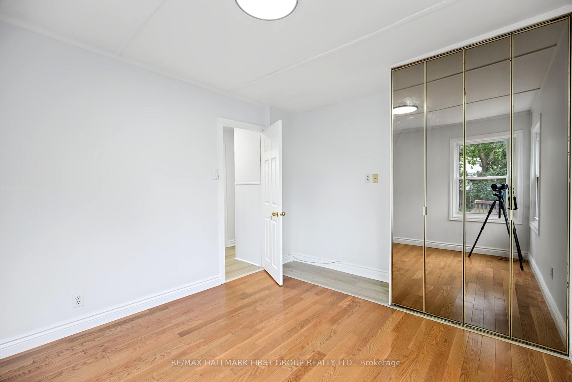 Photo 16 of 24 George Street, Ajax, Central — HOMEH