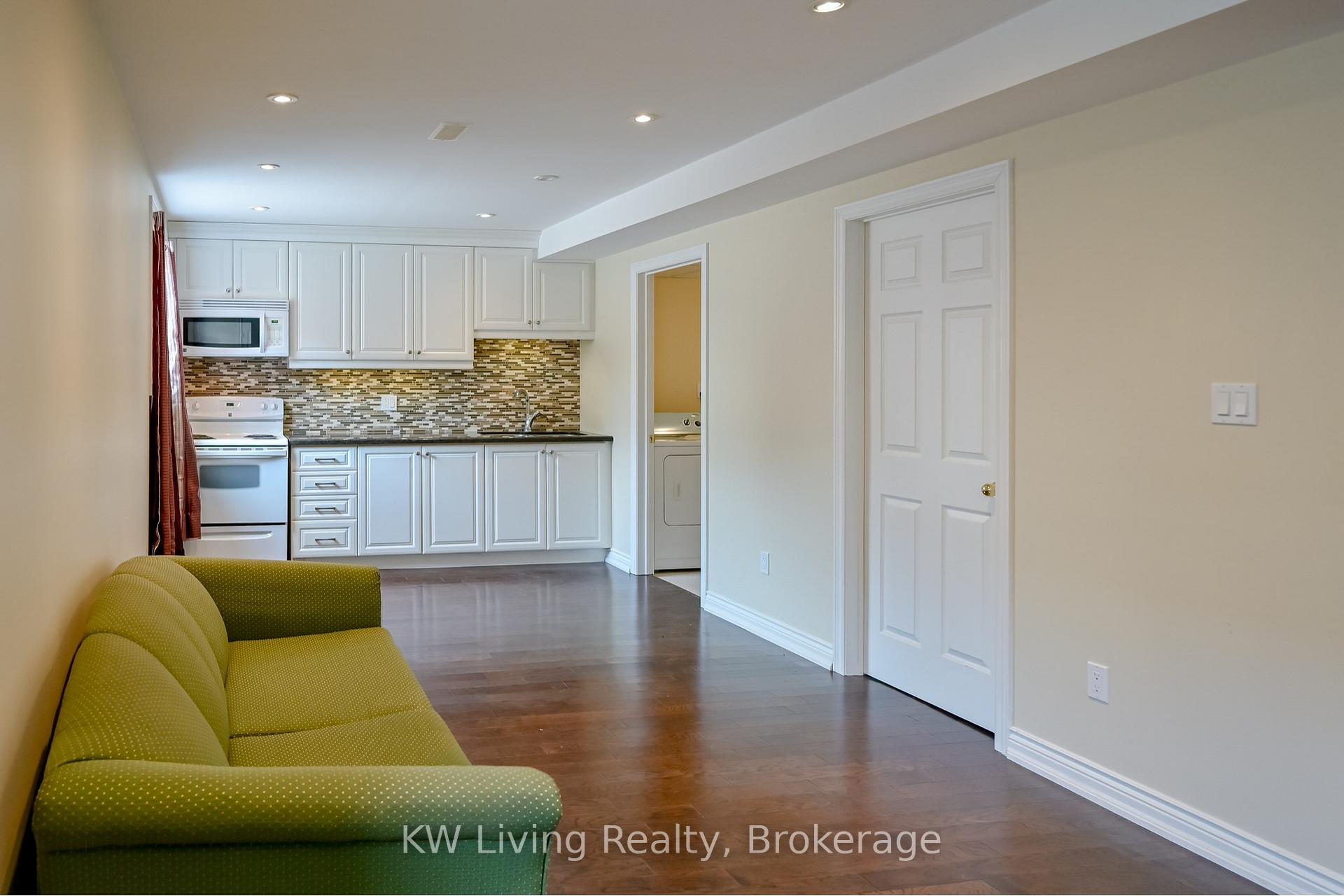 Photo 17 of 44 Galea Drive, Ajax, Central East — HOMEH