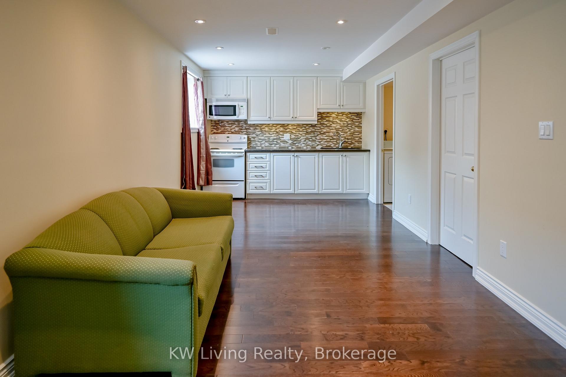 Photo 18 of 44 Galea Drive, Ajax, Central East — HOMEH