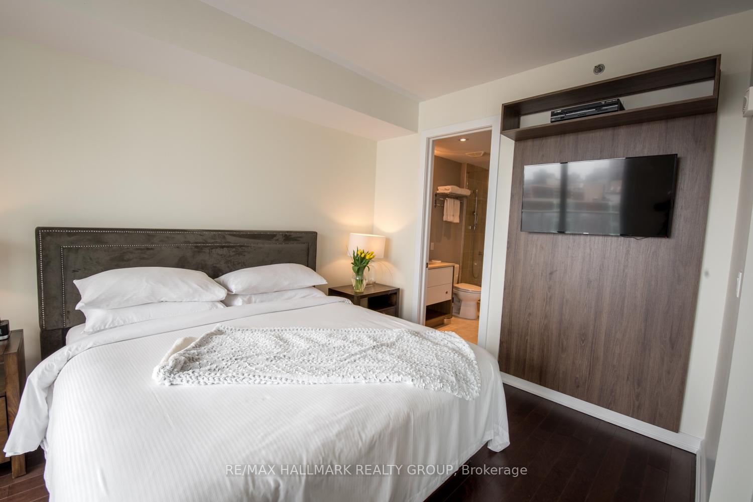 Photo 7 of Unit 1203, 300 Lisgar Street, Ottawa, Ottawa Centre — HOMEH