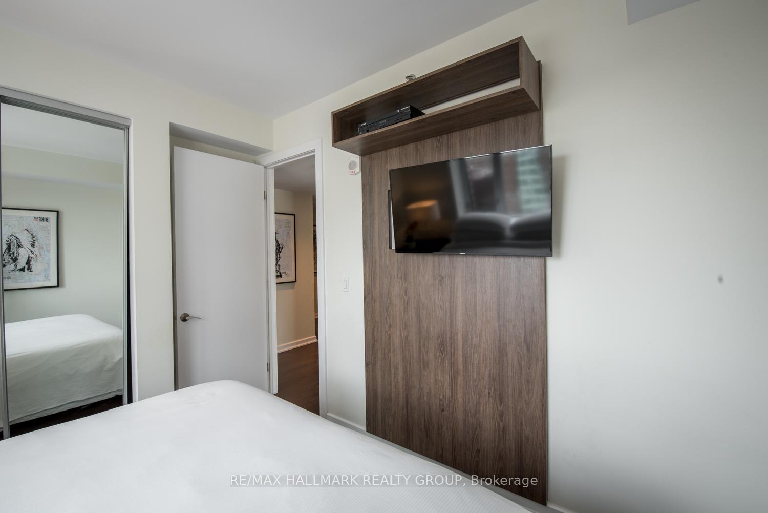 Photo 11 of Unit 1203, 300 Lisgar Street, Ottawa, Ottawa Centre — HOMEH