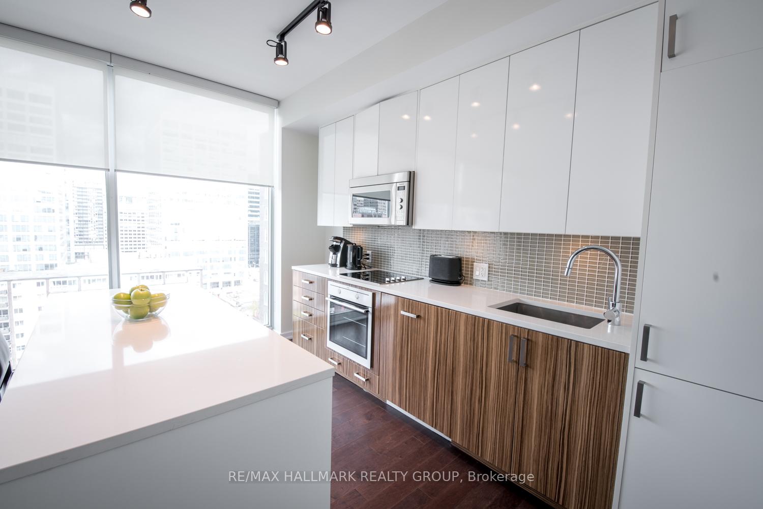 Photo 14 of Unit 1203, 300 Lisgar Street, Ottawa, Ottawa Centre — HOMEH
