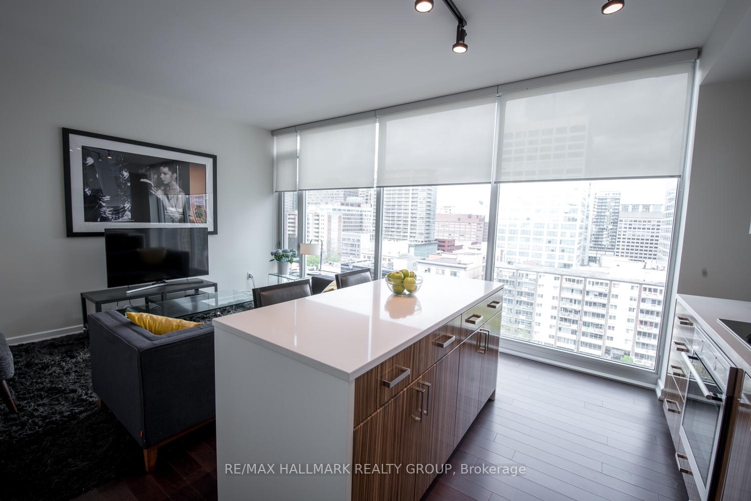 Photo 15 of Unit 1203, 300 Lisgar Street, Ottawa, Ottawa Centre — HOMEH