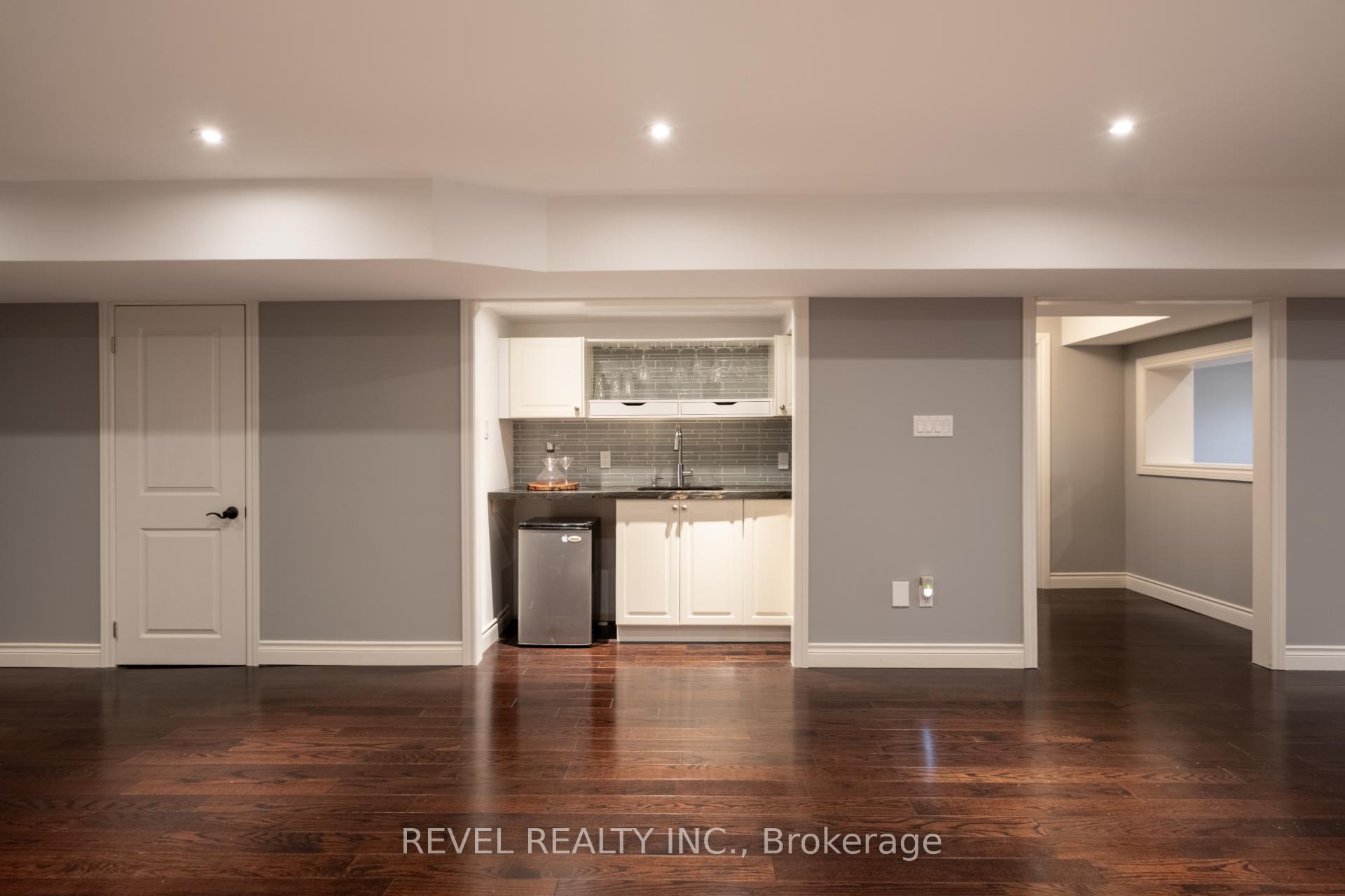 Photo 34 of 1505 Milburough Line, Hamilton, Carlisle — HOMEH