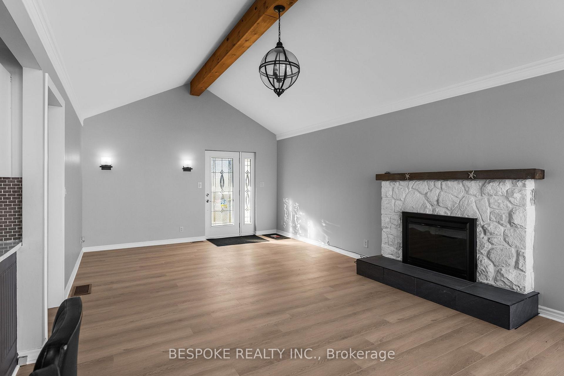 Photo 10 of 52 Pats Lane, Prince Edward County, Sophiasburg Ward — HOMEH