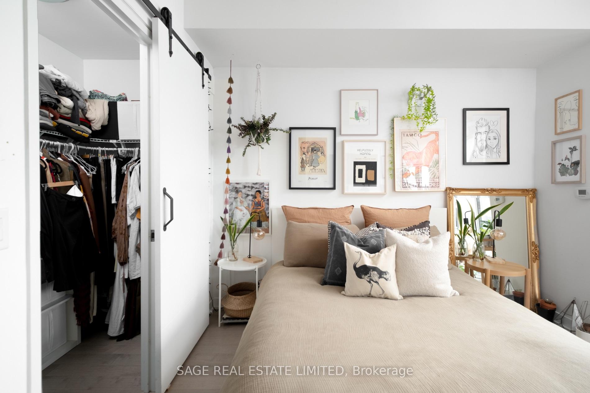 Photo 2 of Unit S515, 120 Bayview Avenue, Toronto, Waterfront Communities — HOMEH