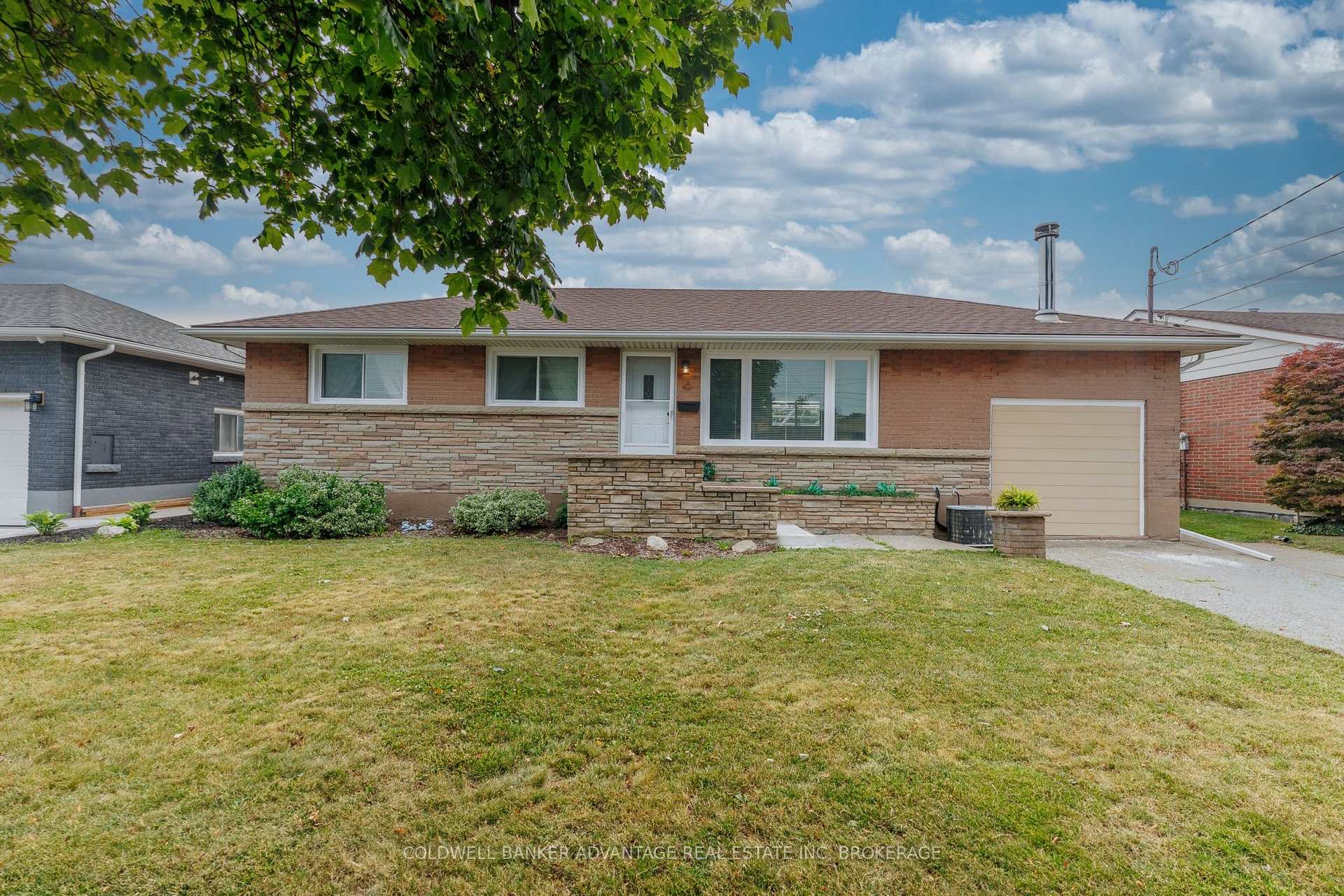 Front of 77 Balmoral Avenue