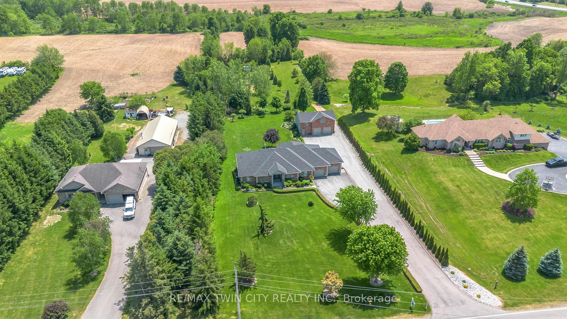 Photo 50 of 302 German School Road, Brant, Paris — HOMEH