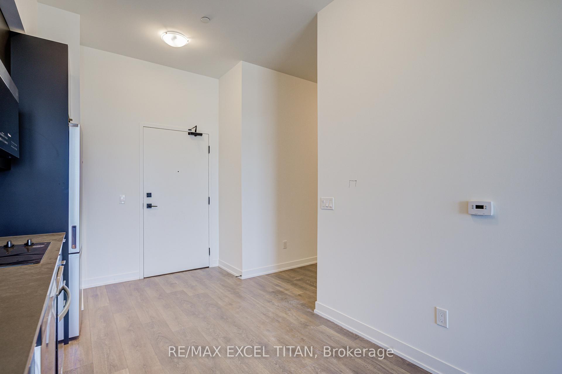 Photo 9 of Unit 3003, 498 Caldari Road N, Vaughan, Concord — HOMEH