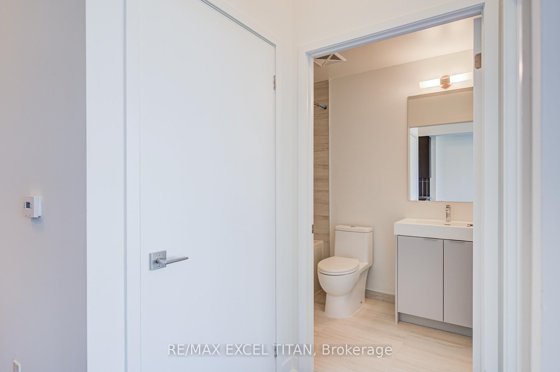 Photo 16 of Unit 3003, 498 Caldari Road N, Vaughan, Concord — HOMEH