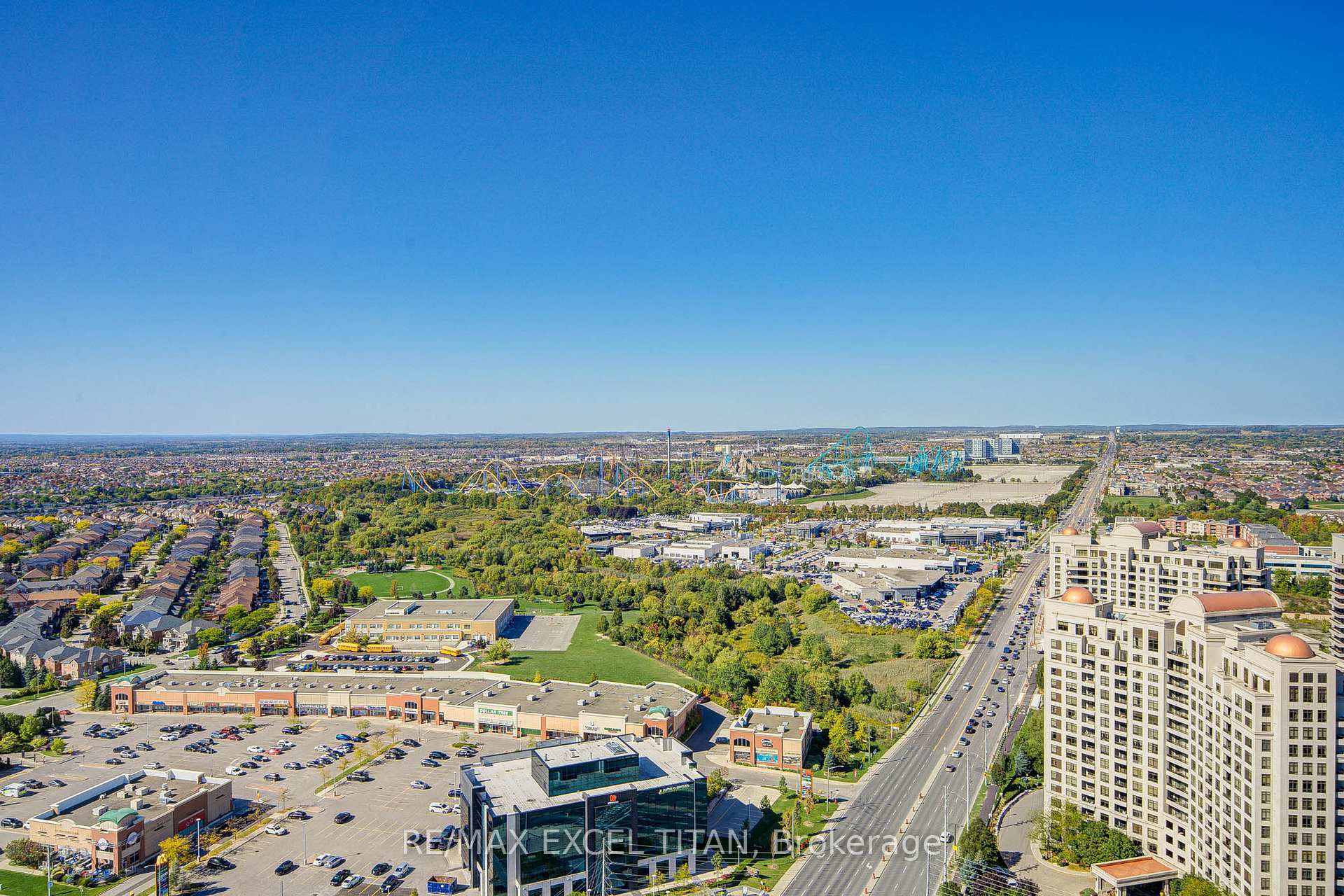 Photo 32 of Unit 3003, 498 Caldari Road N, Vaughan, Concord — HOMEH